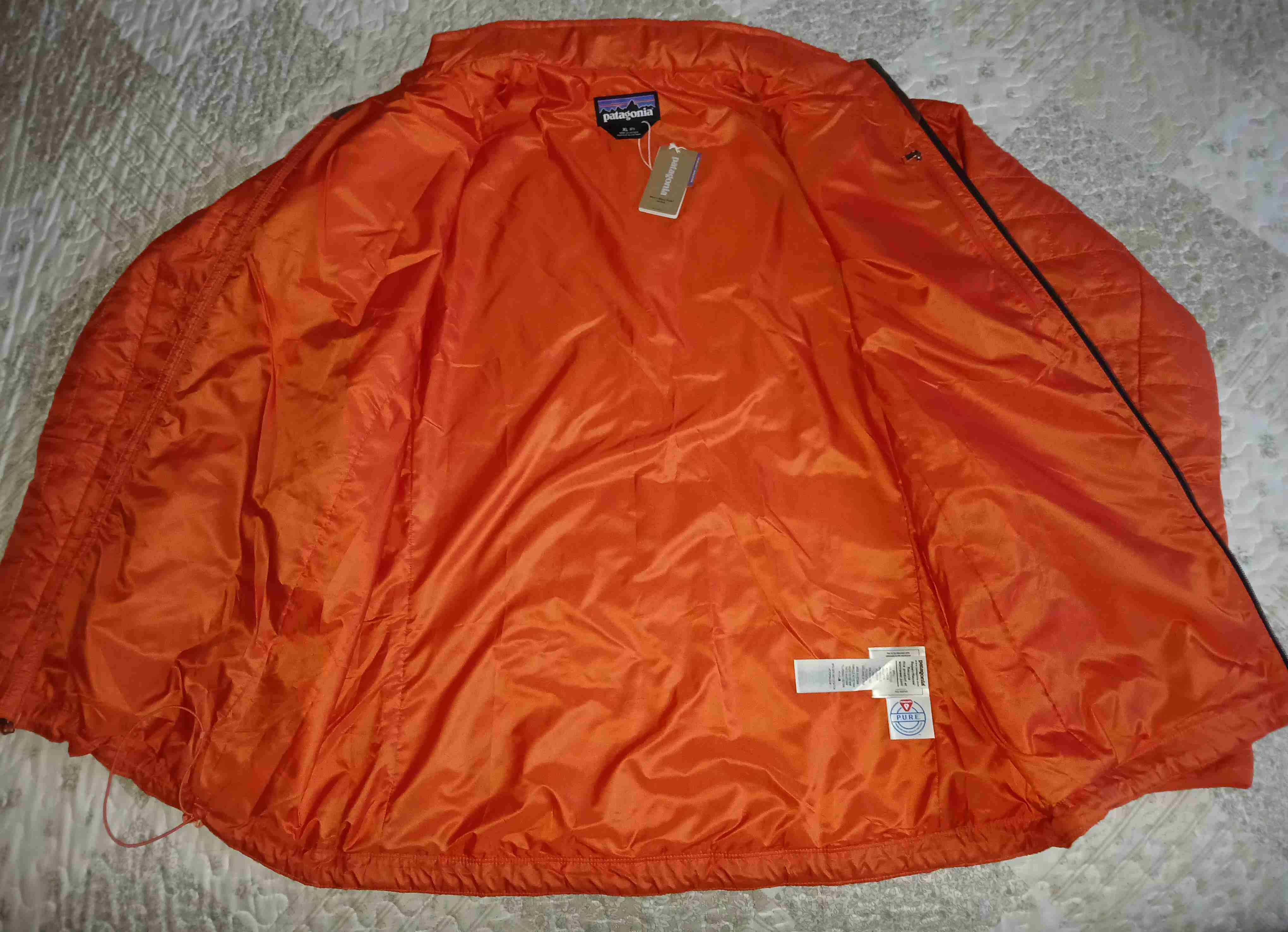 Parka hombre XL Marca Patagonia Nueva - 3