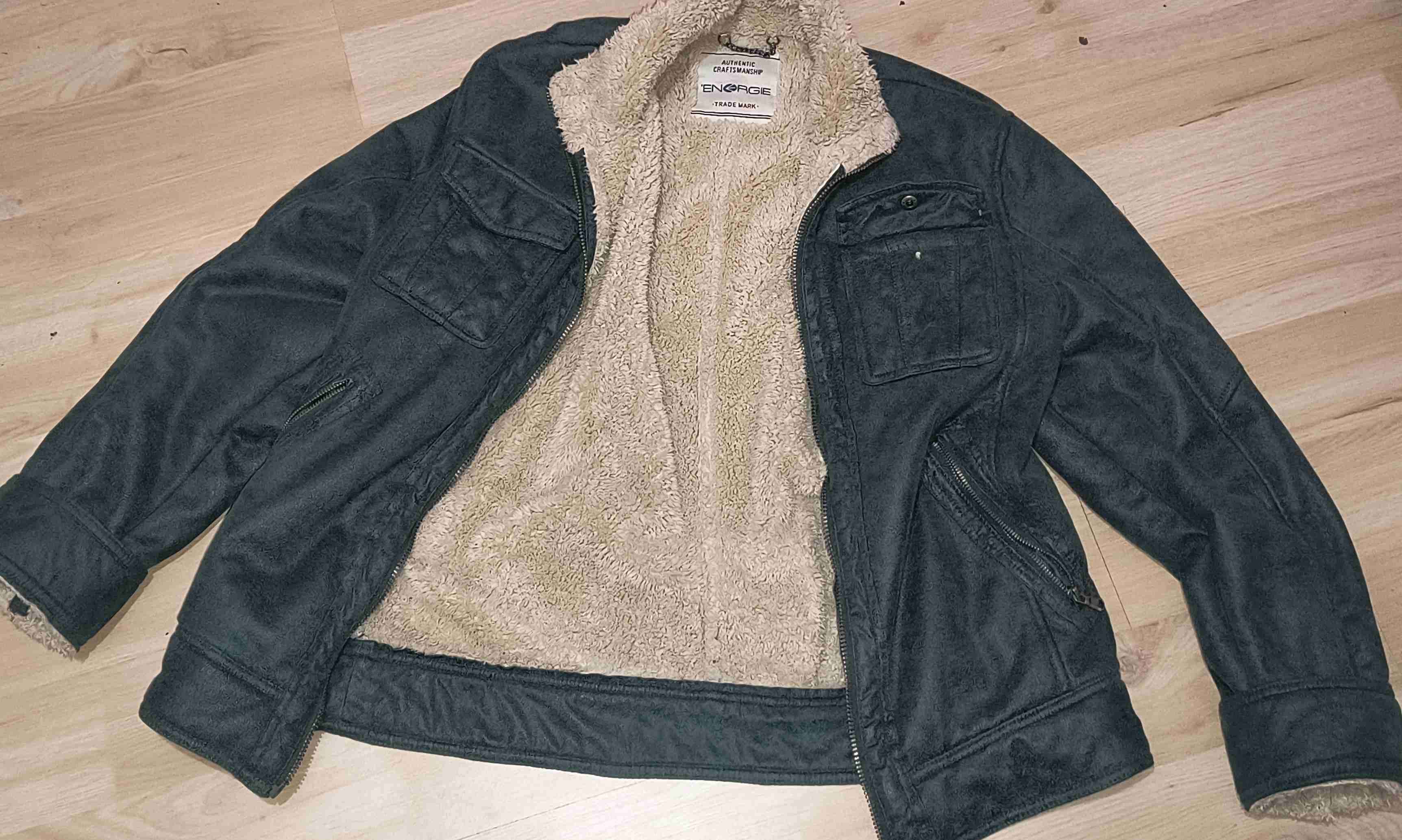 Chaqueta verde con polar - 1