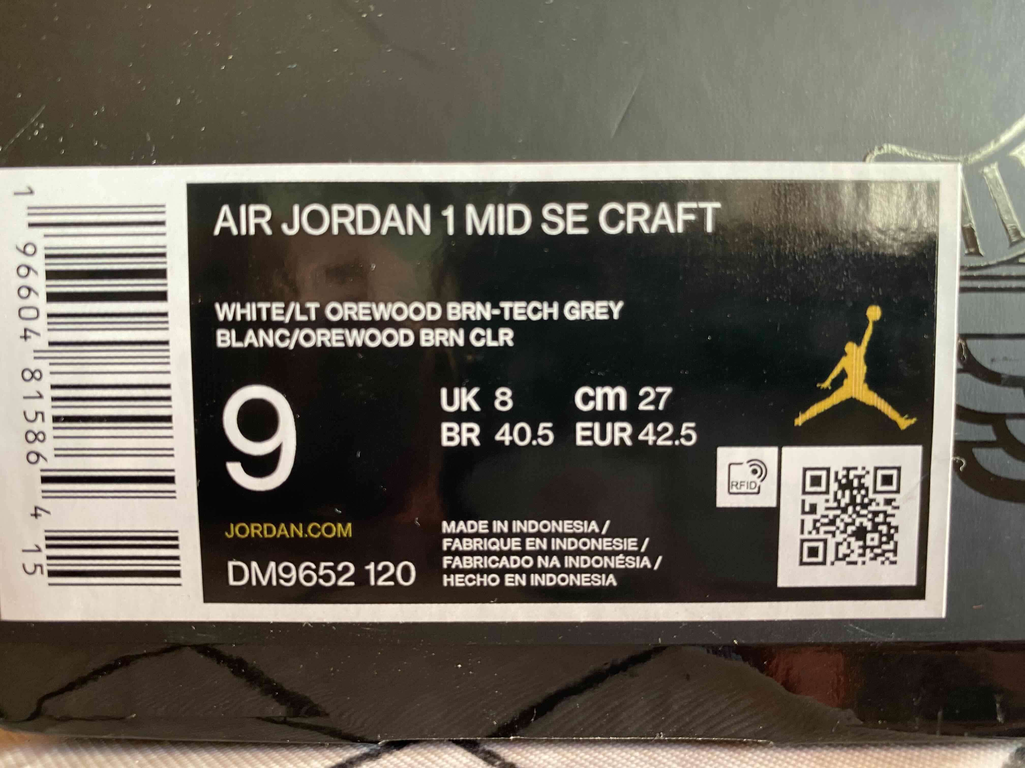 Zapatillas blancas Nike Jordan - 4