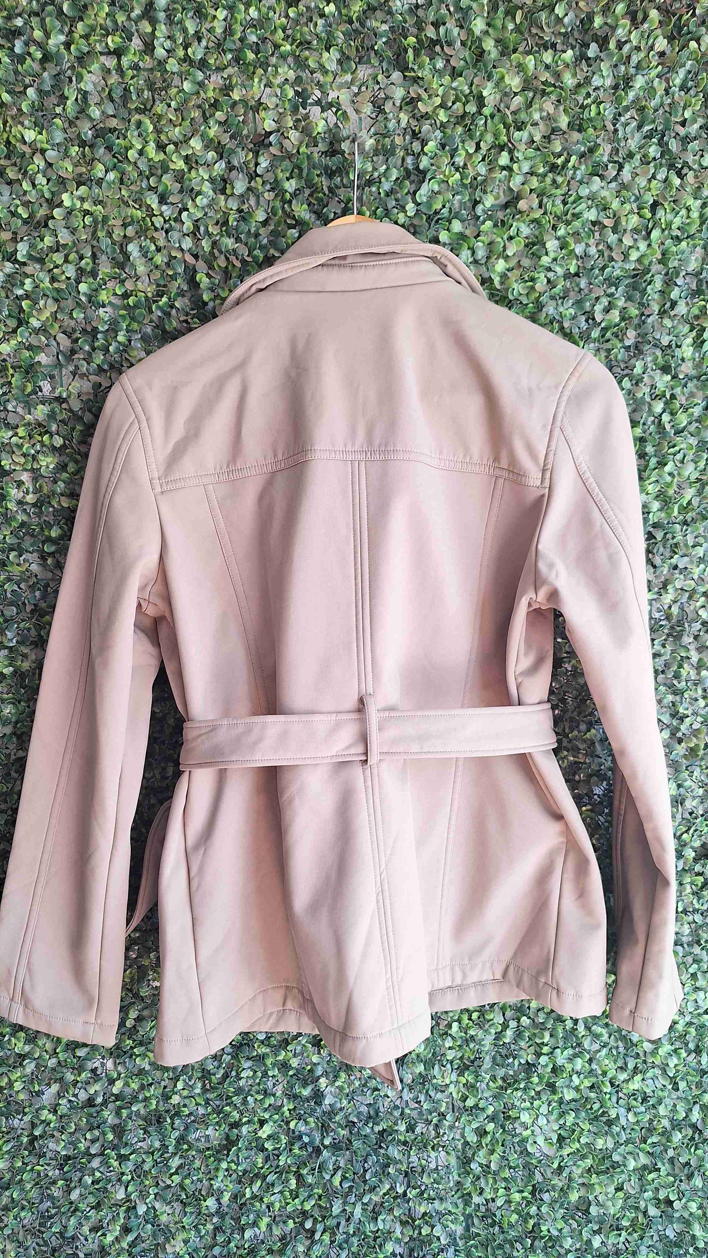 Abrigo Wados beige con cinturón - miniatura 2