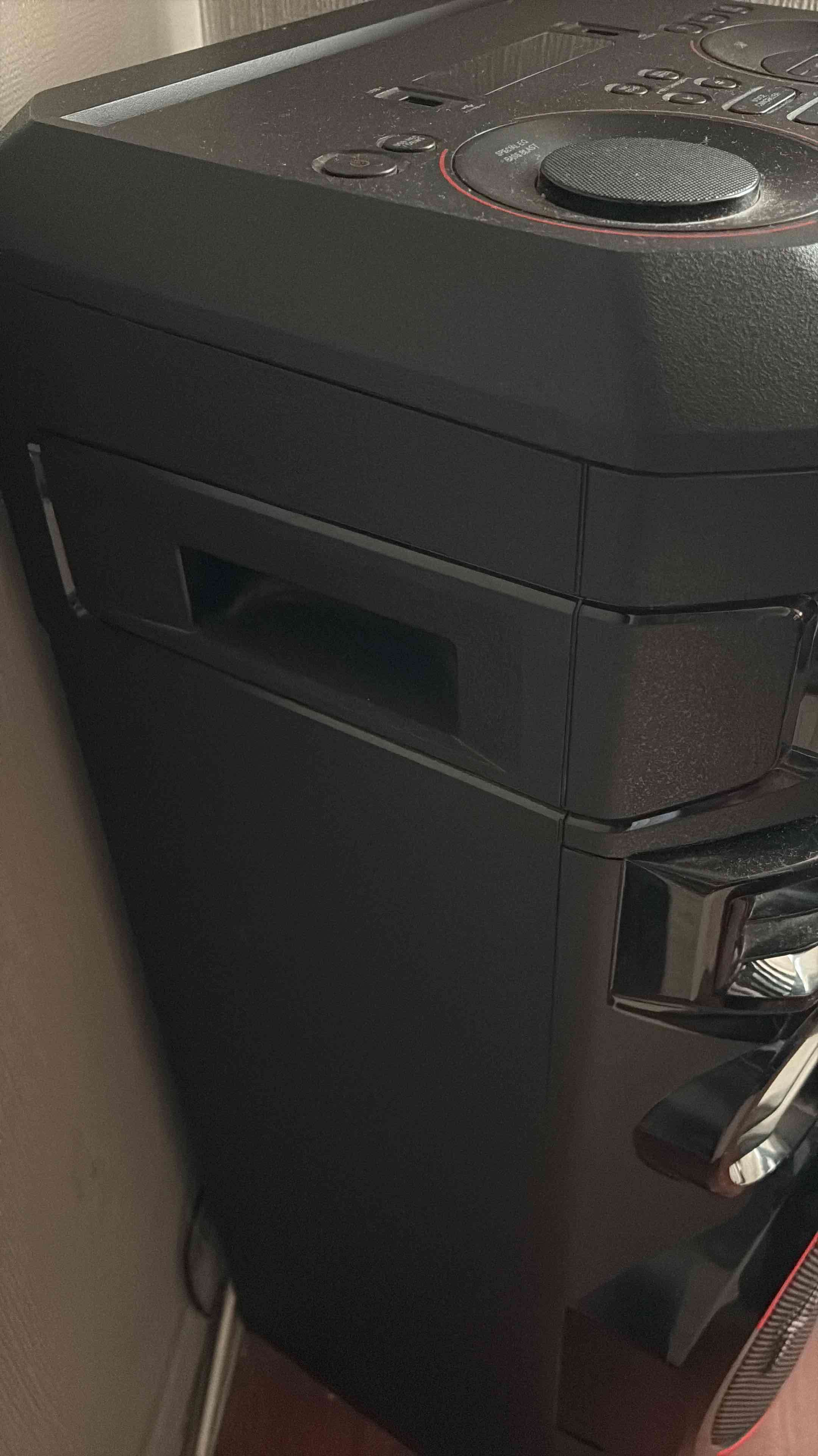 Parlante LG RN7 con control DJ - miniatura 3