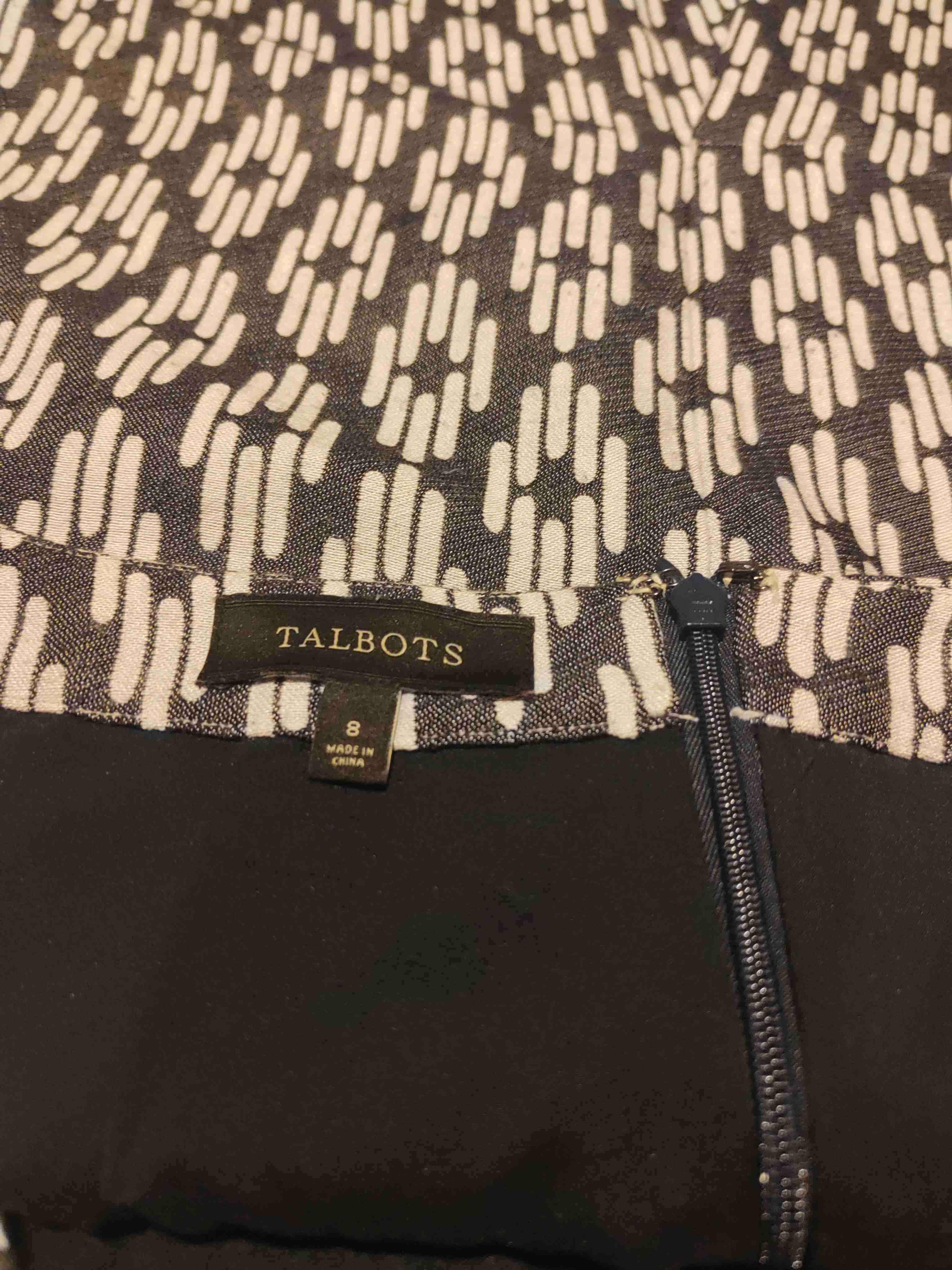 Falda estampada en blanco y negro - miniatura 3