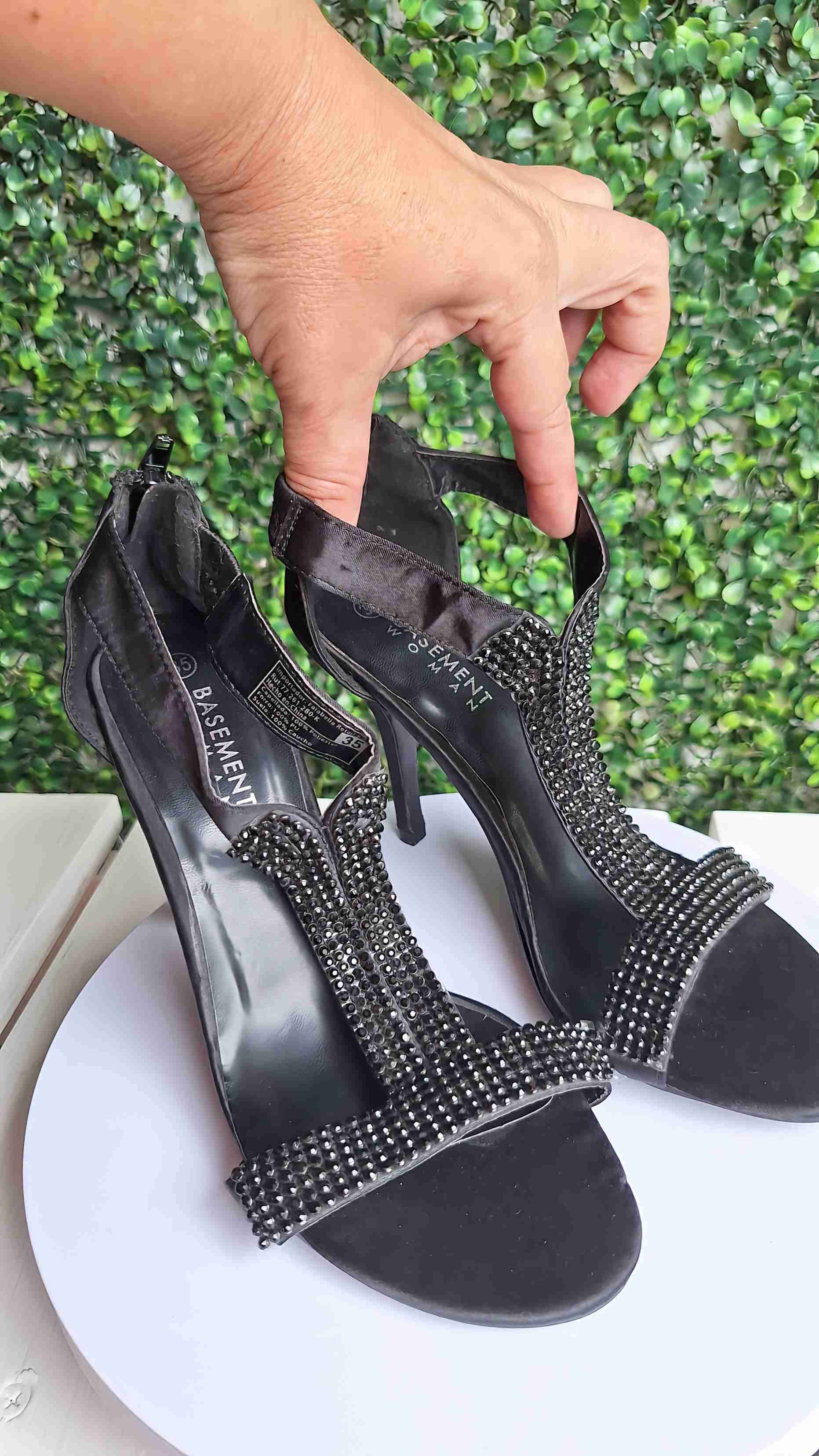 Sandalias Basement negros con brillantes - miniatura 1