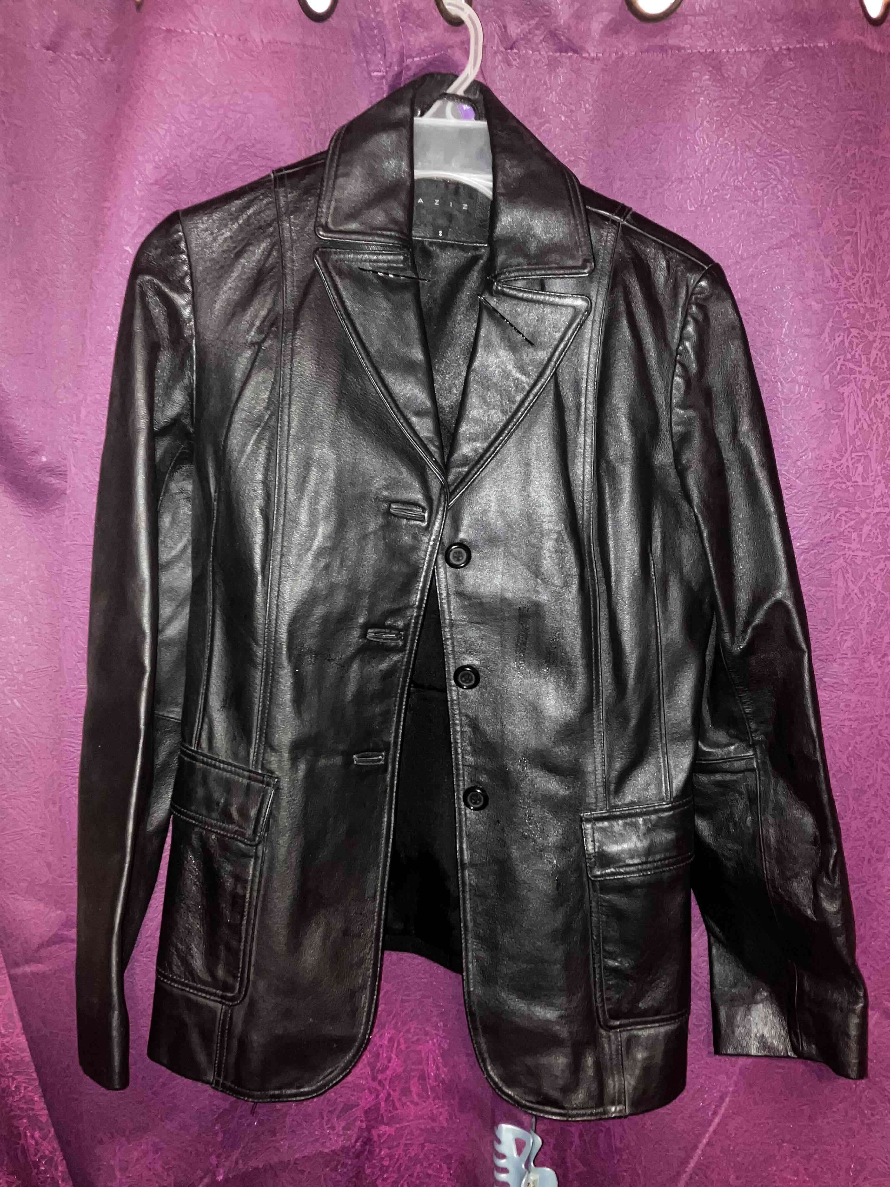 Chaqueta de cuero negra - miniatura 1