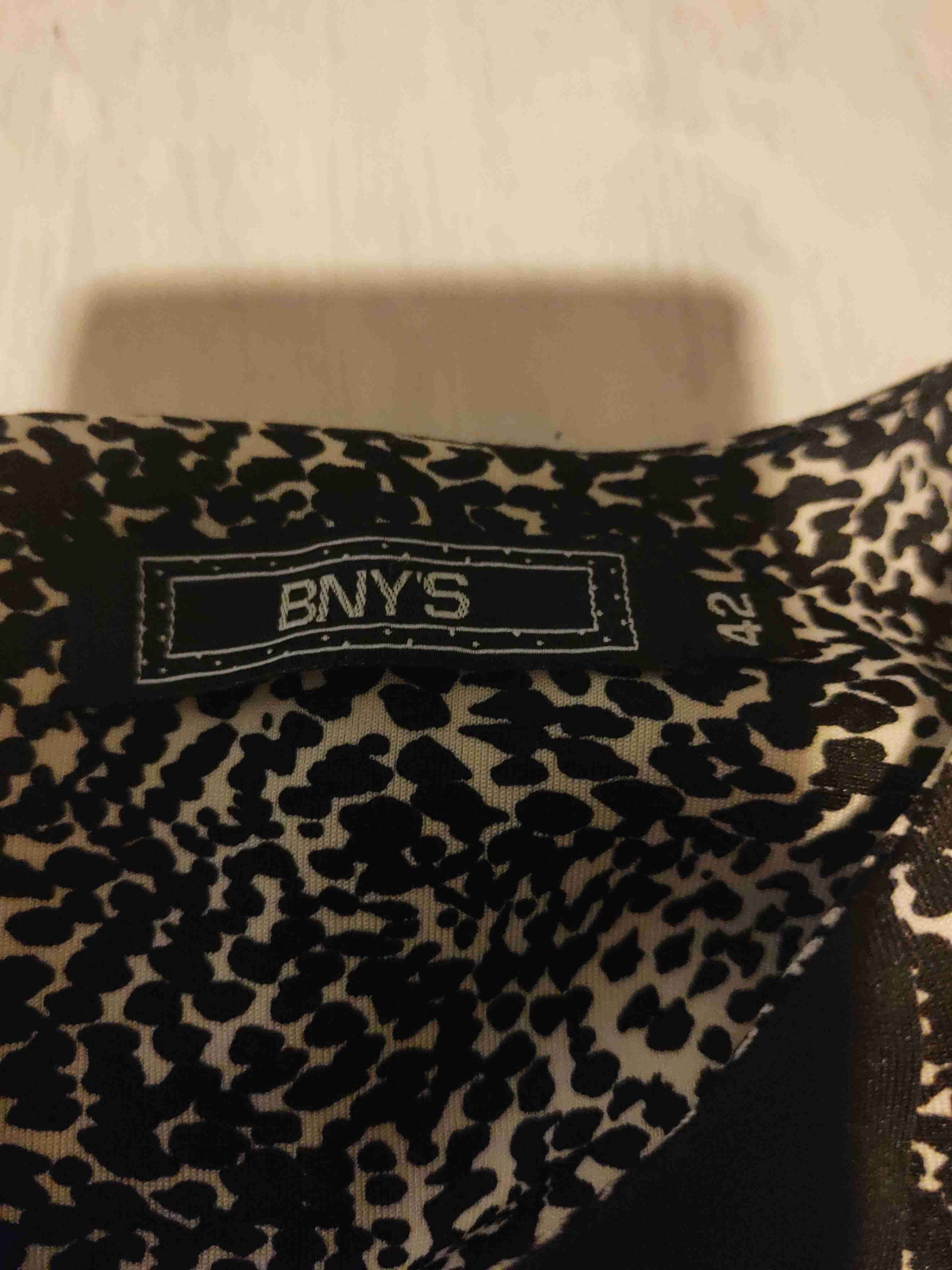 Vestido estampado blanco y negro - miniatura 2