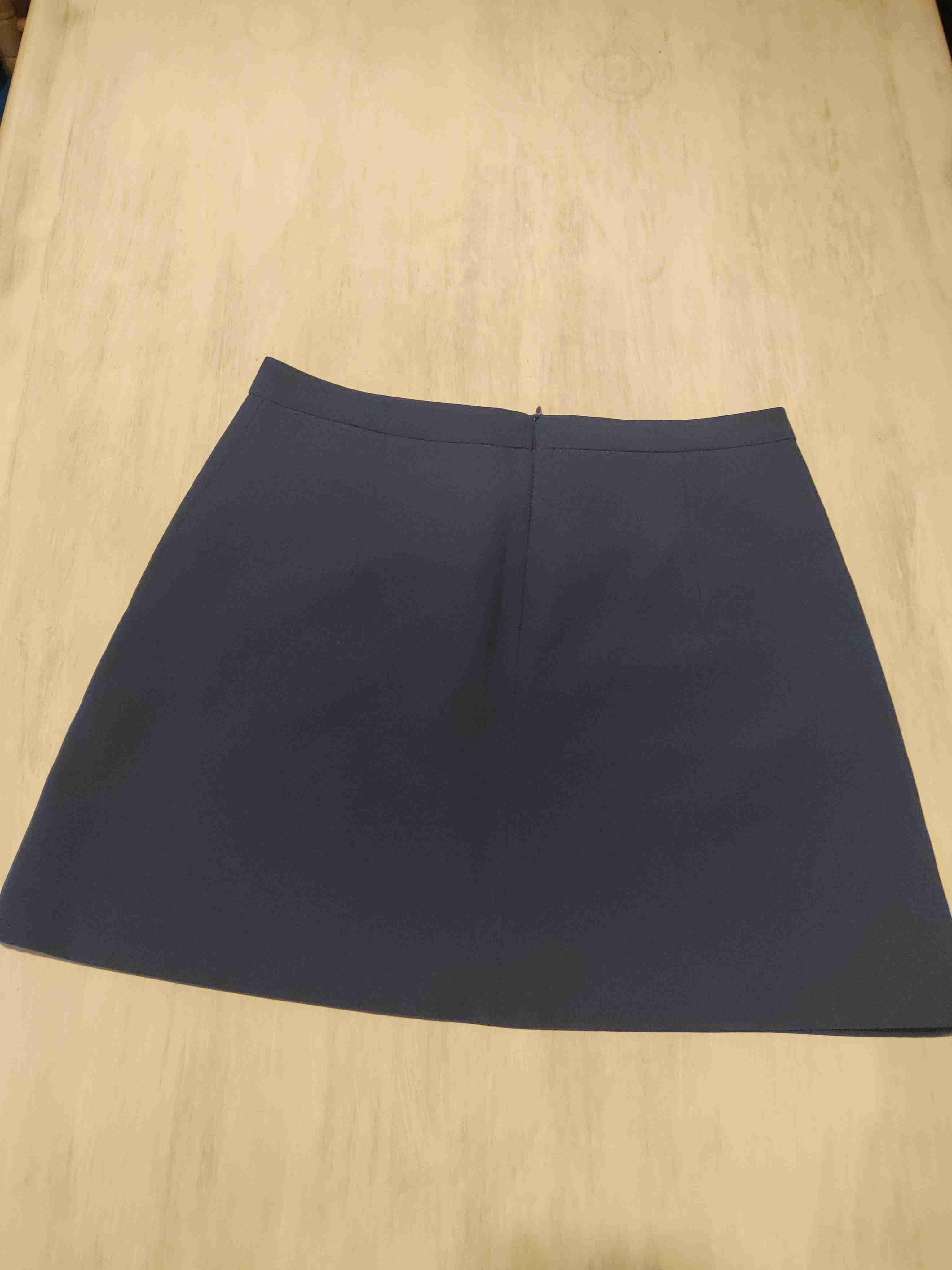 Falda negra con cierres - 2