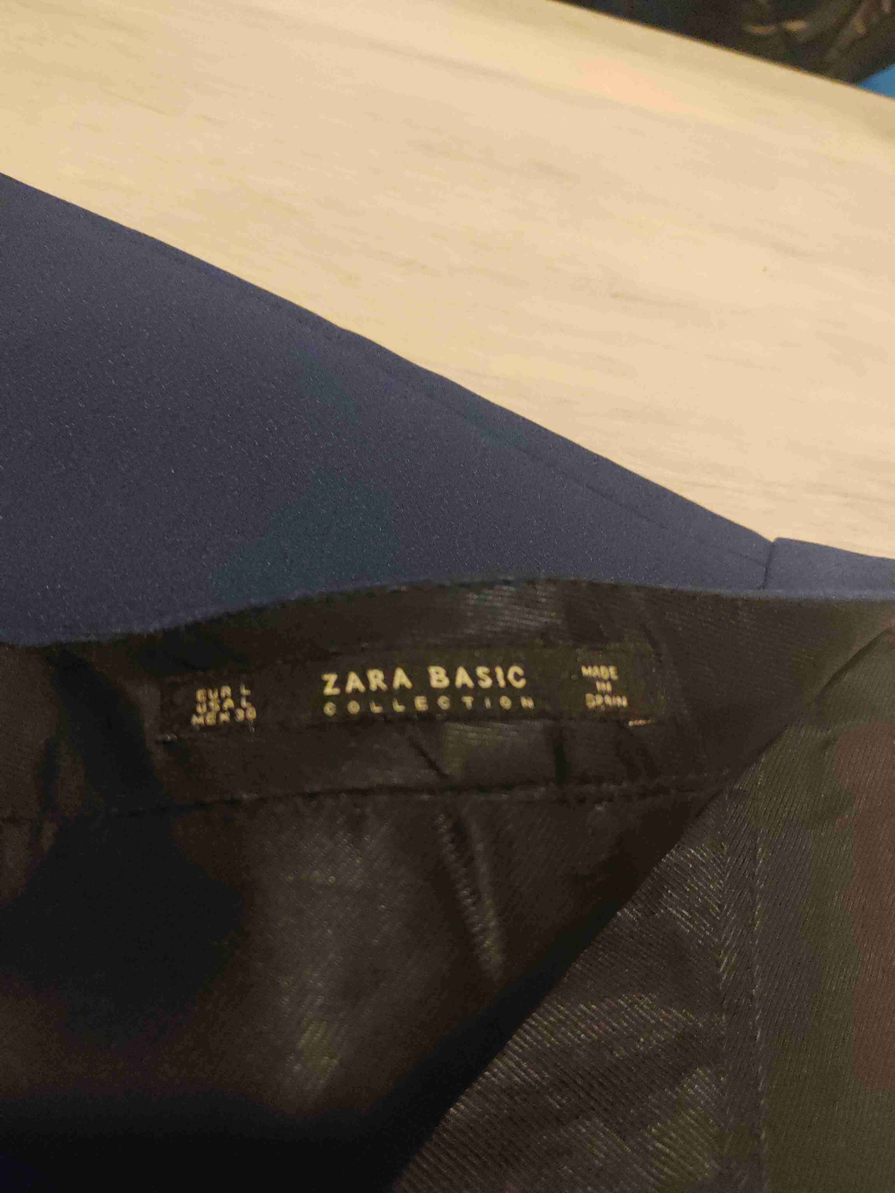 Falda negra con cierres - 3