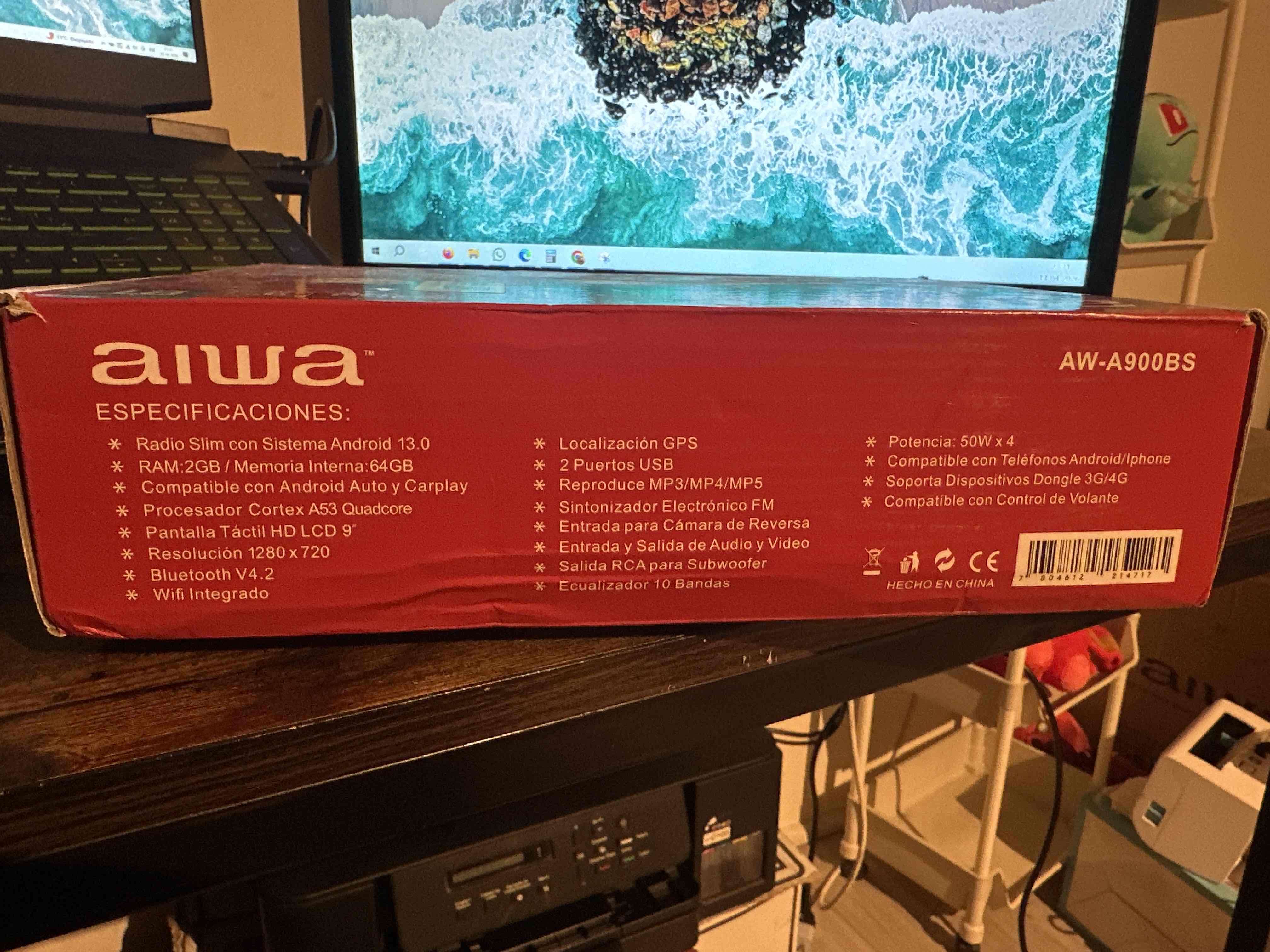 Estéreo de auto Aiwa 9'' - 2