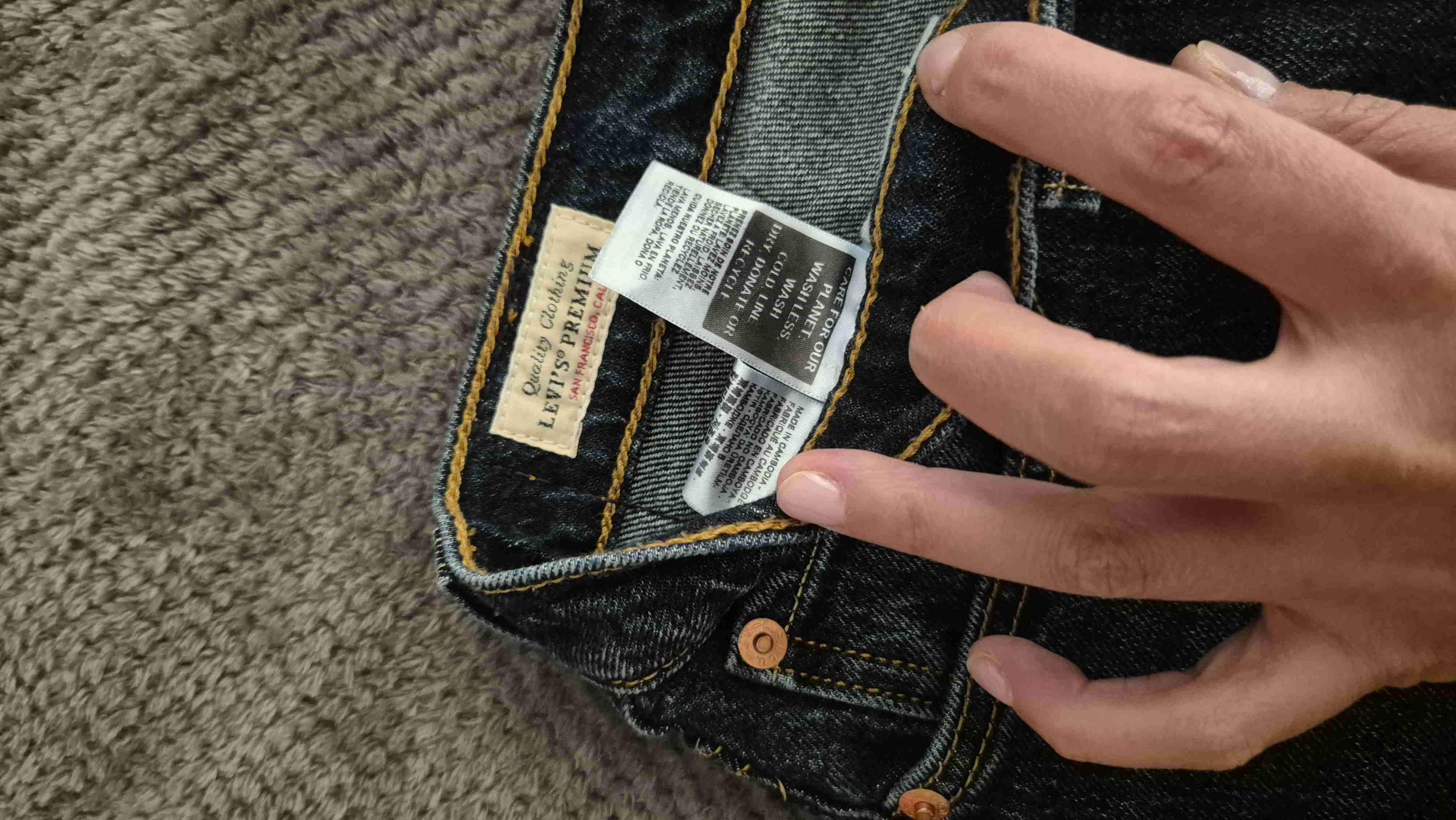 Jeans azul oscuro talla W25 L28 - miniatura 2