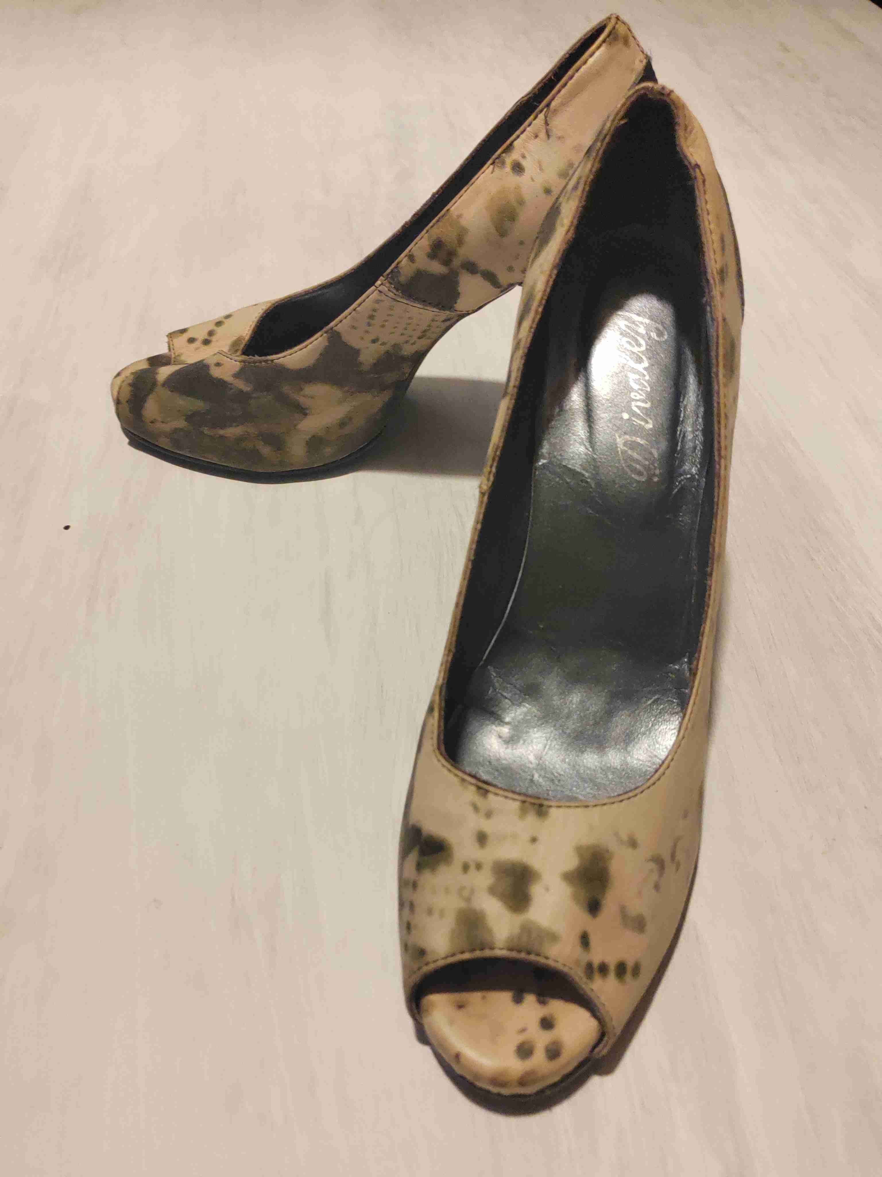 Zapatos de tacón estampados - 1