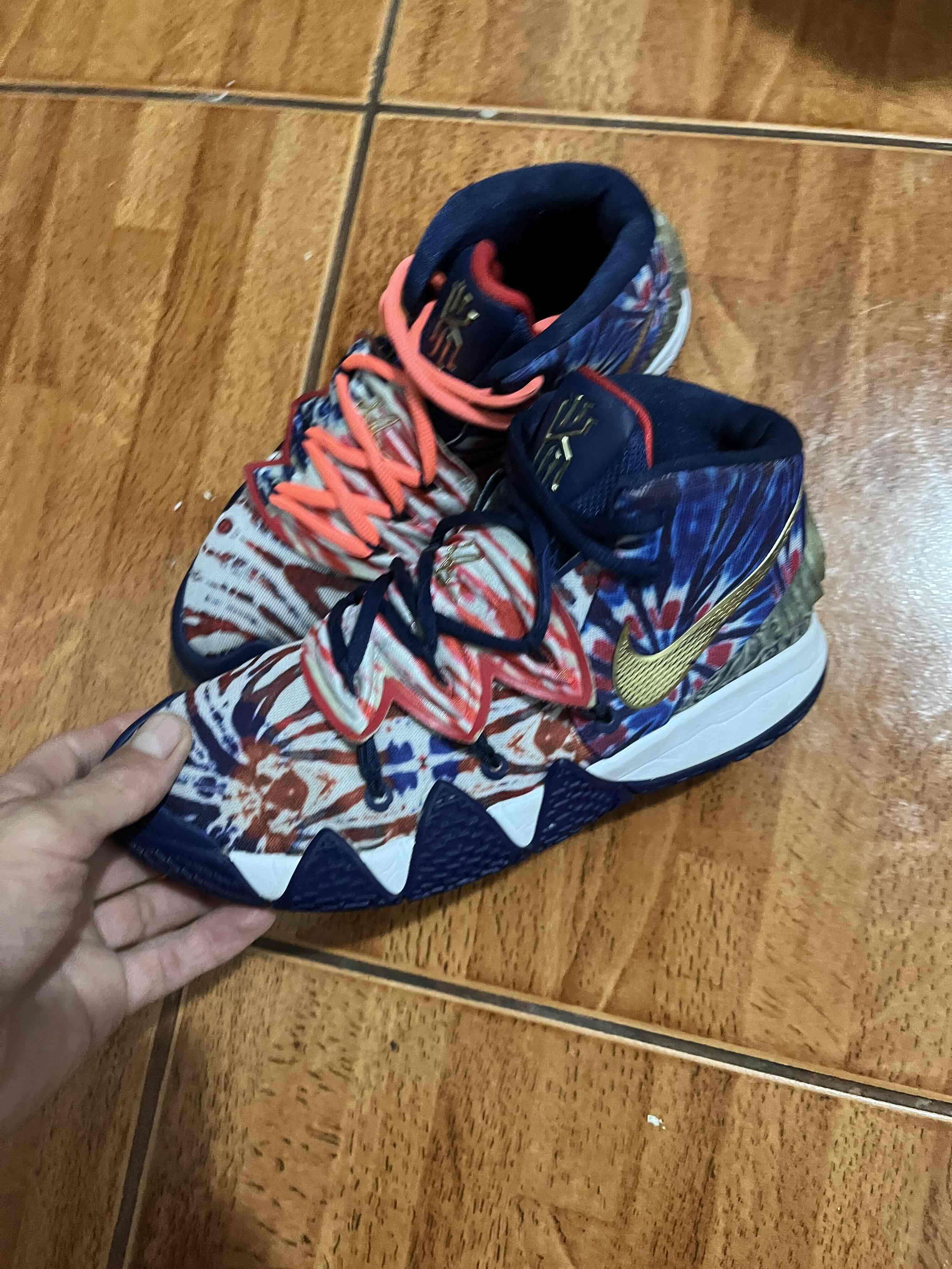 Zapatillas deportivas negras y moradas - miniatura 5