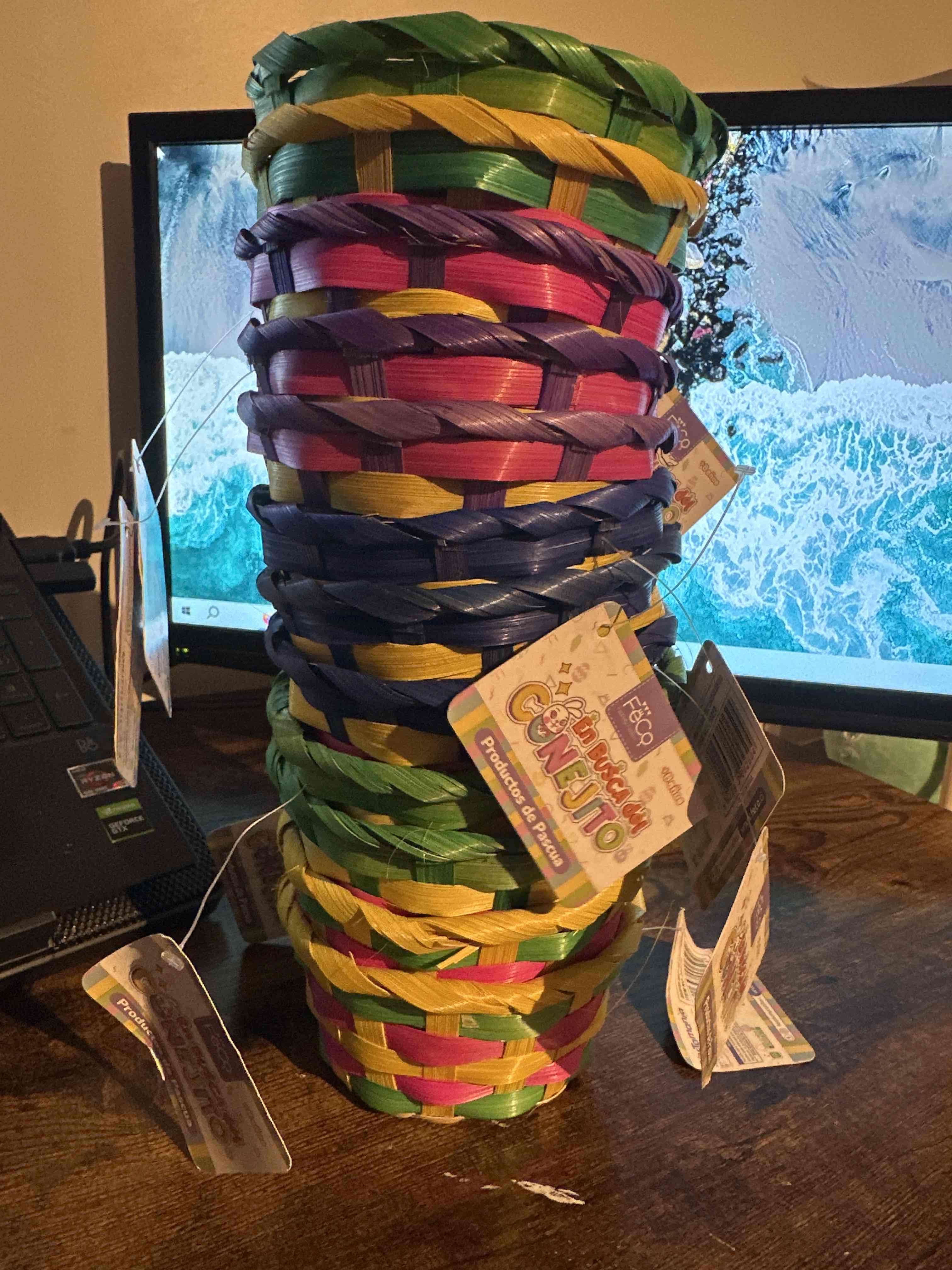 Cestas de Pascua coloridas 12 unidades - miniatura 1