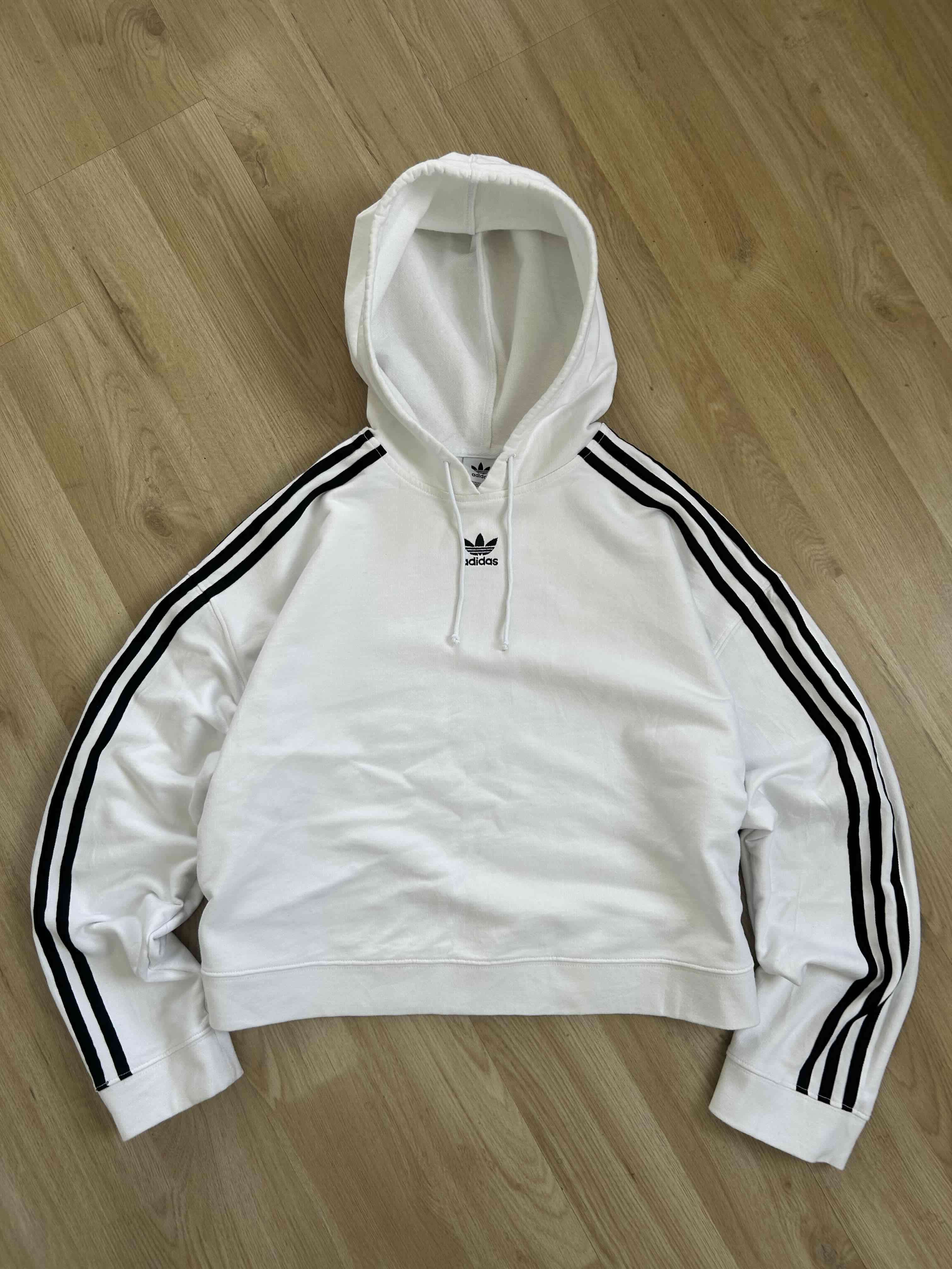 Polerón blanco Adidas con capucha - miniatura 5