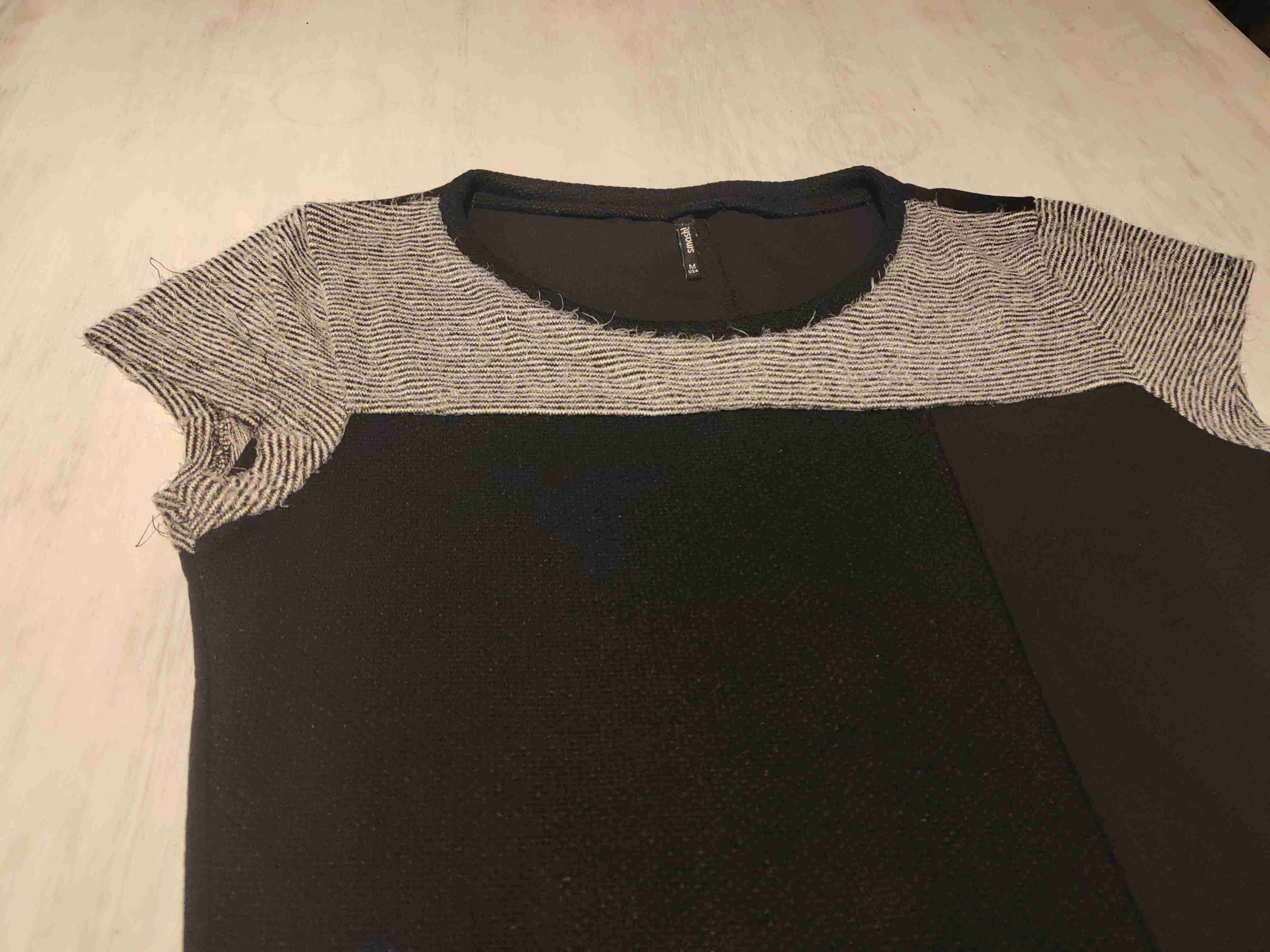 Vestido a rayas blanco y negro con flores - 4