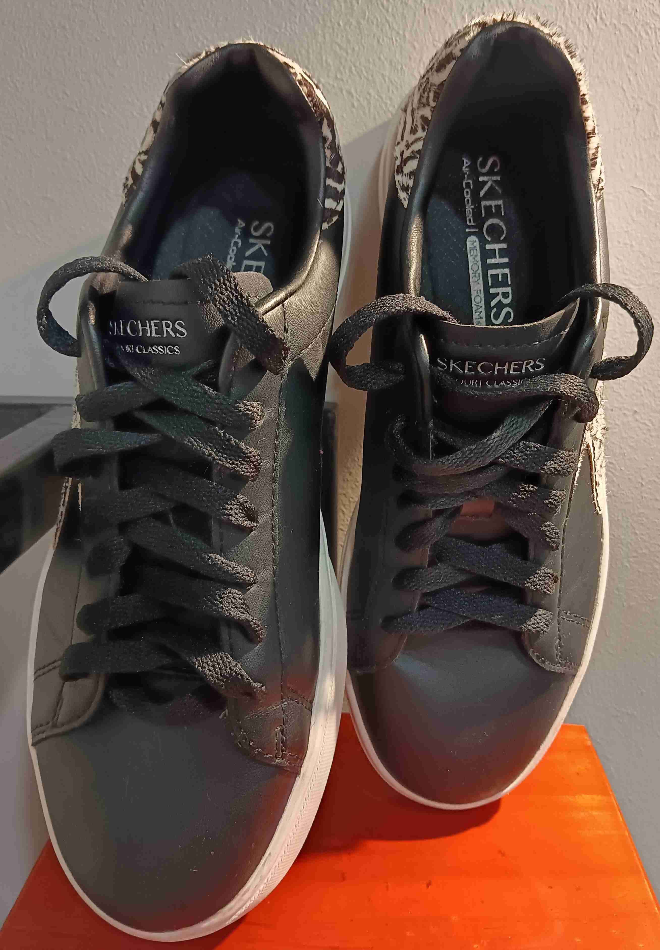 Zapatillas Skechers con diseño animal print - miniatura 3