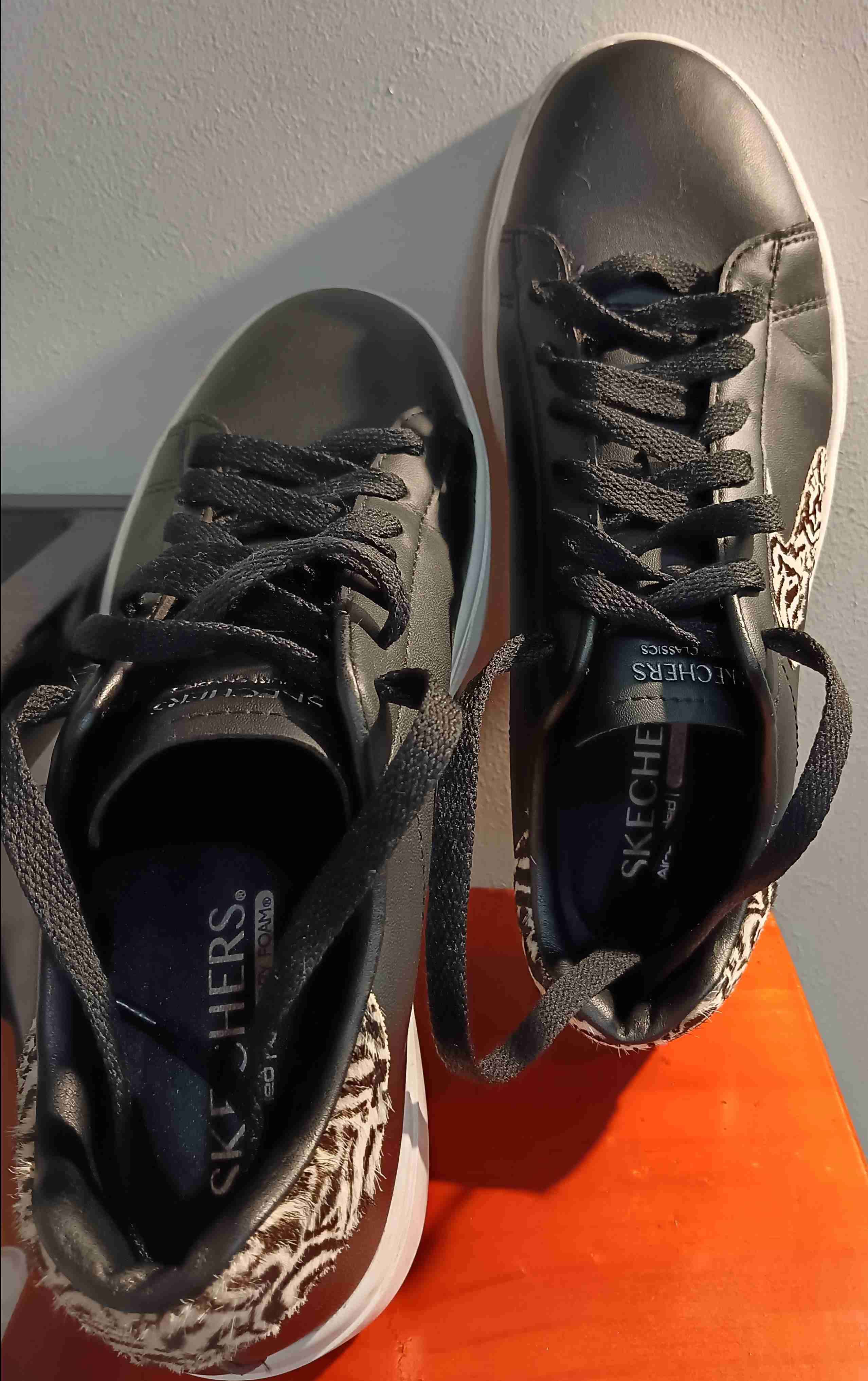 Zapatillas Skechers con diseño animal print - miniatura 4