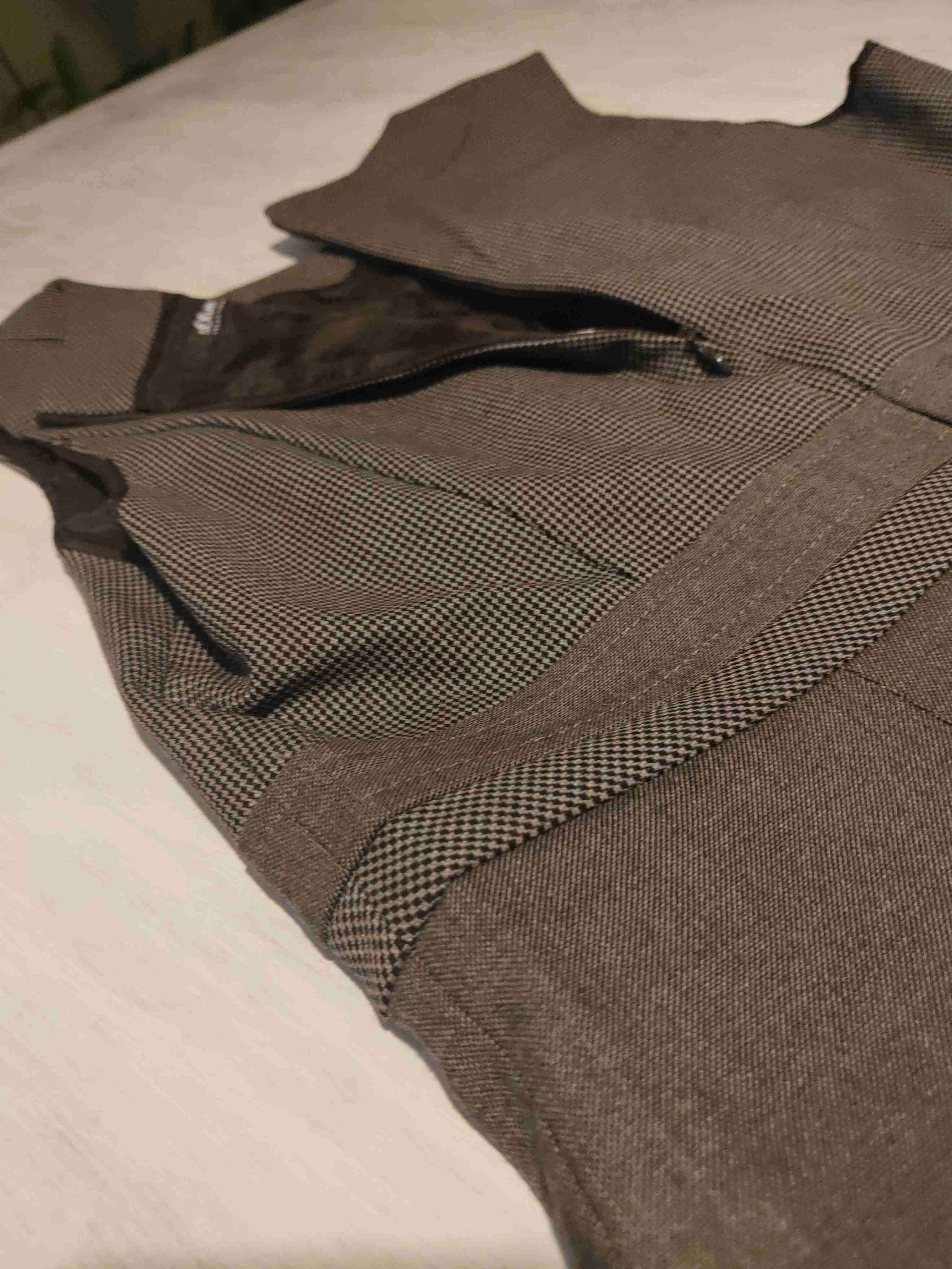 Vestido de color café elegante - miniatura 5