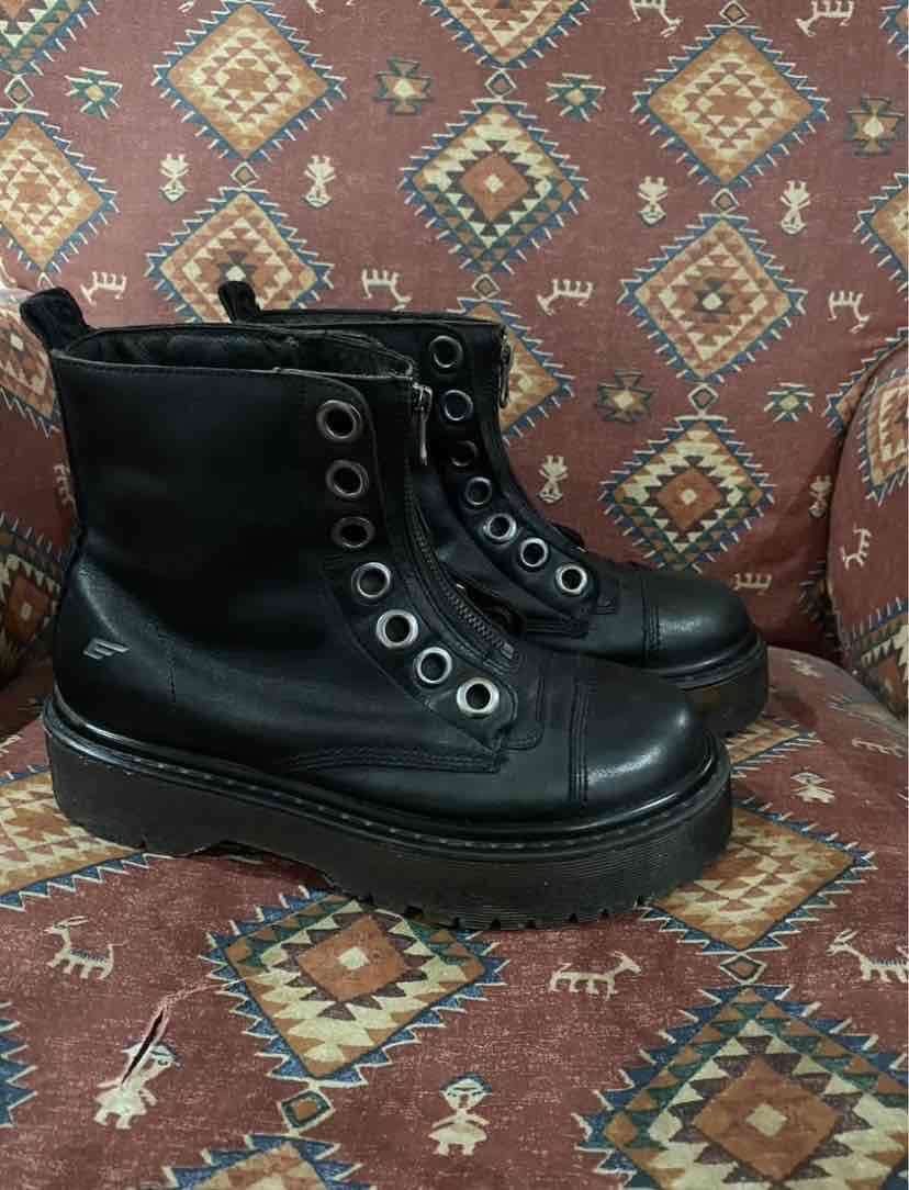 Botines negros con plataforma - 1