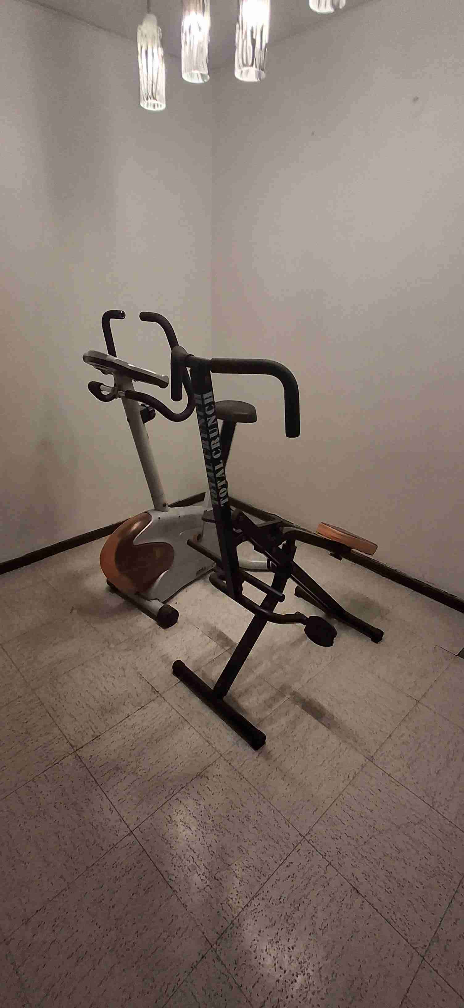 Bicicleta estática Proteus y Total Crunch - 3