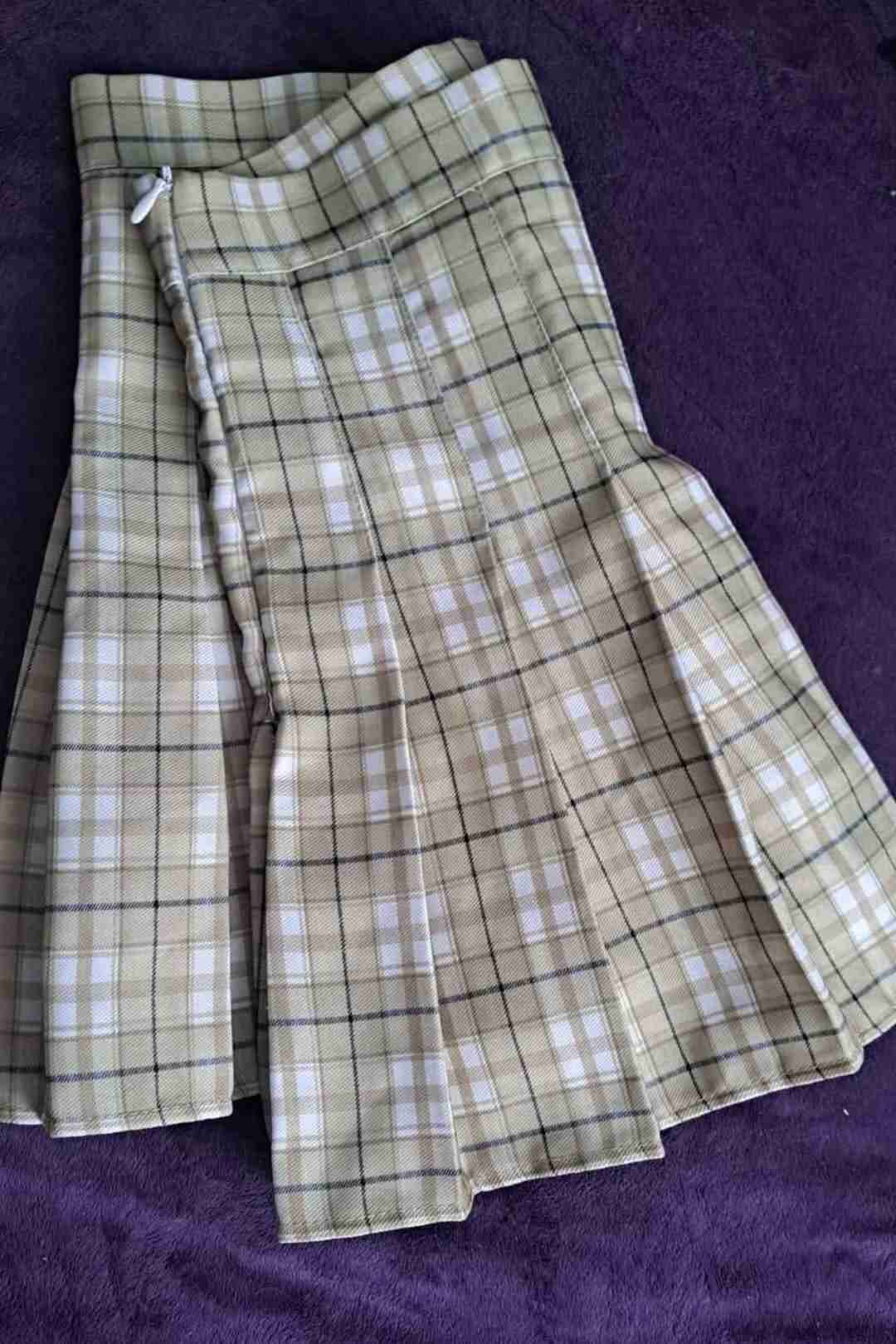 Falda tableada a cuadros beige - miniatura 2