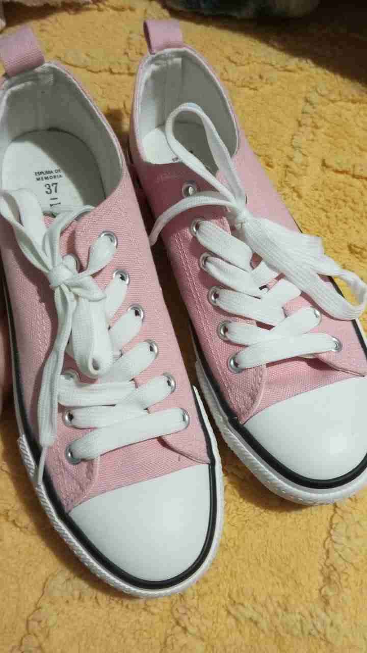 Zapatillas rosadas casuales
