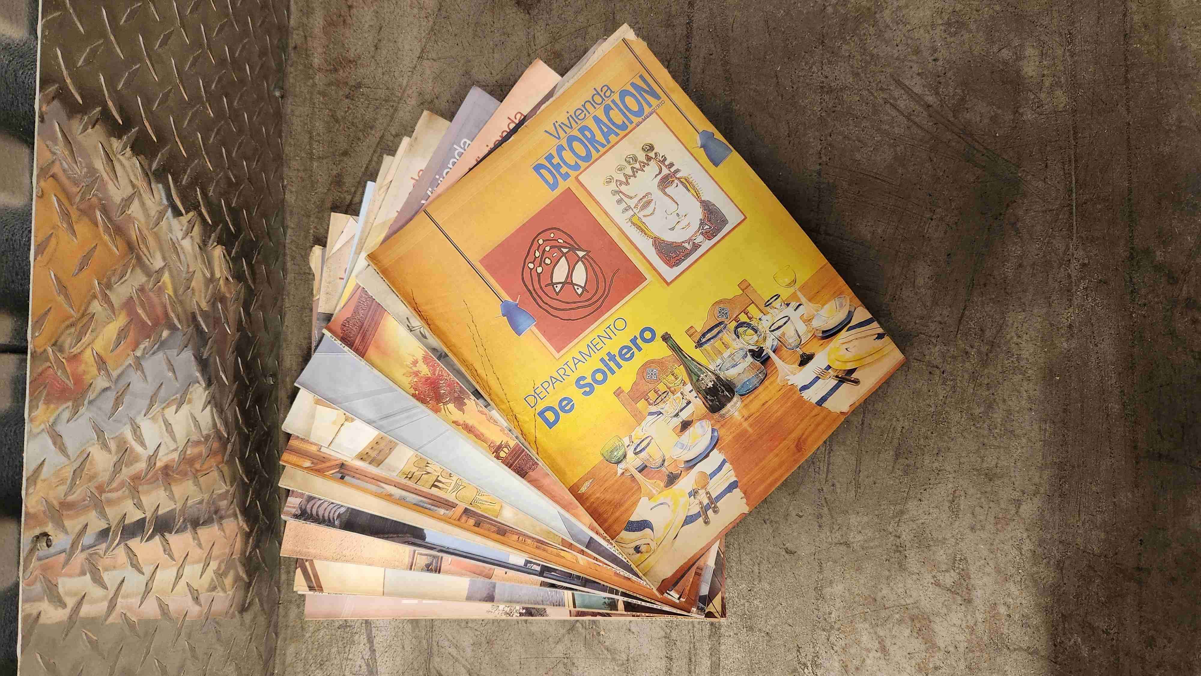 Revistas Vivienda y Decoración años 90 - miniatura 1