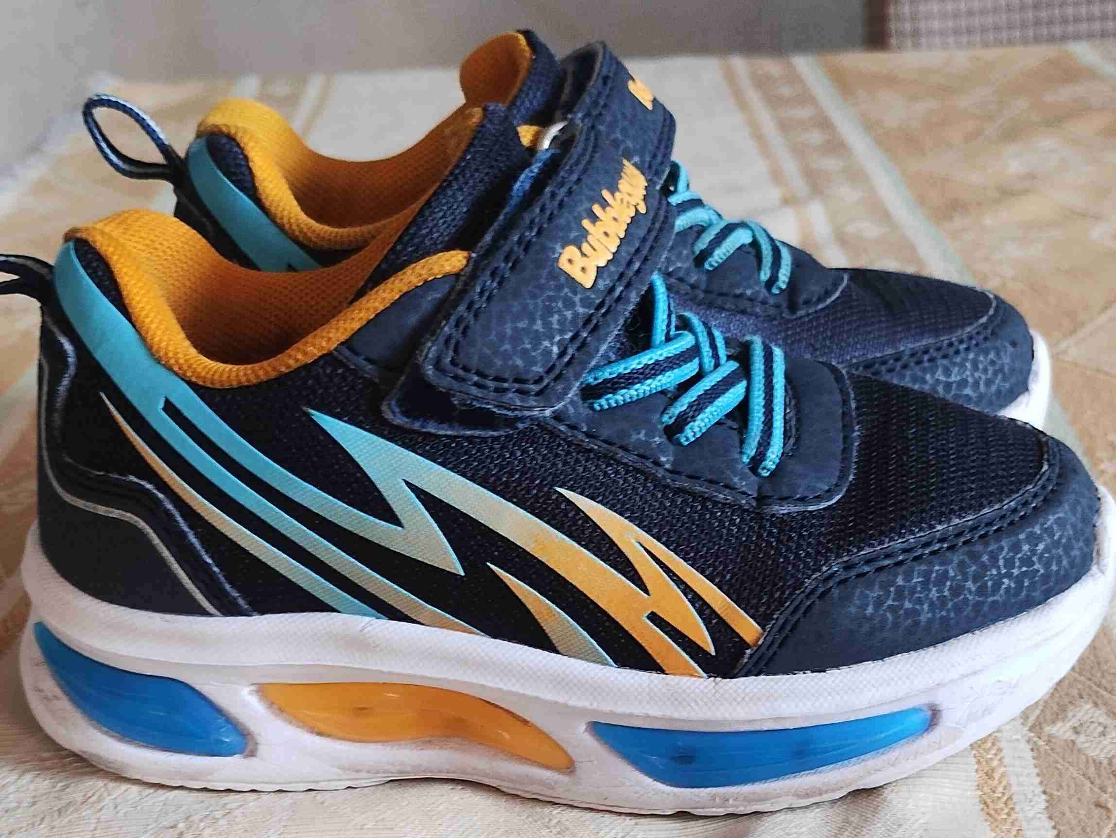 Zapatillas infantiles azul y naranjas - 1