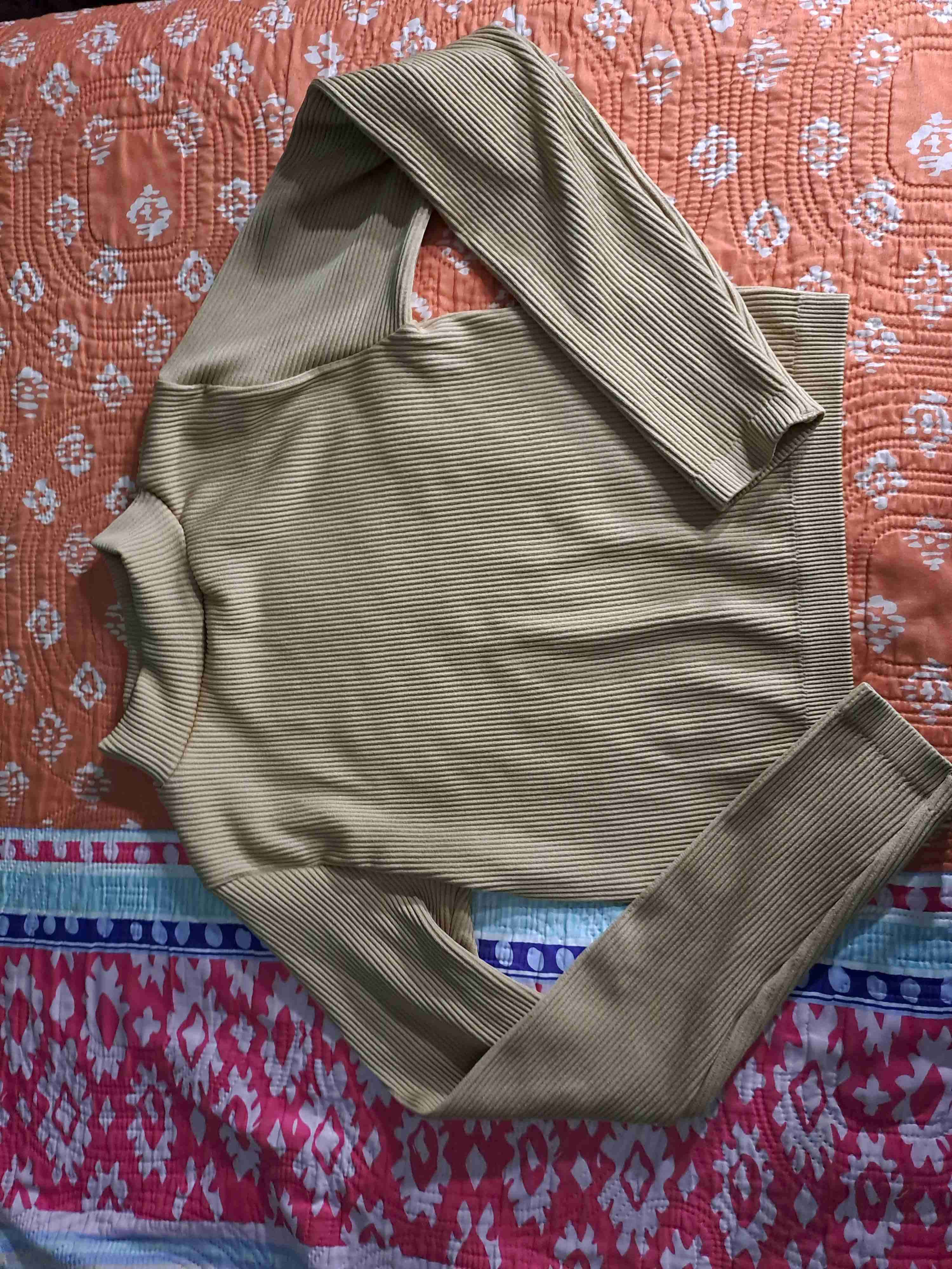 Polera de cuello alto - 3