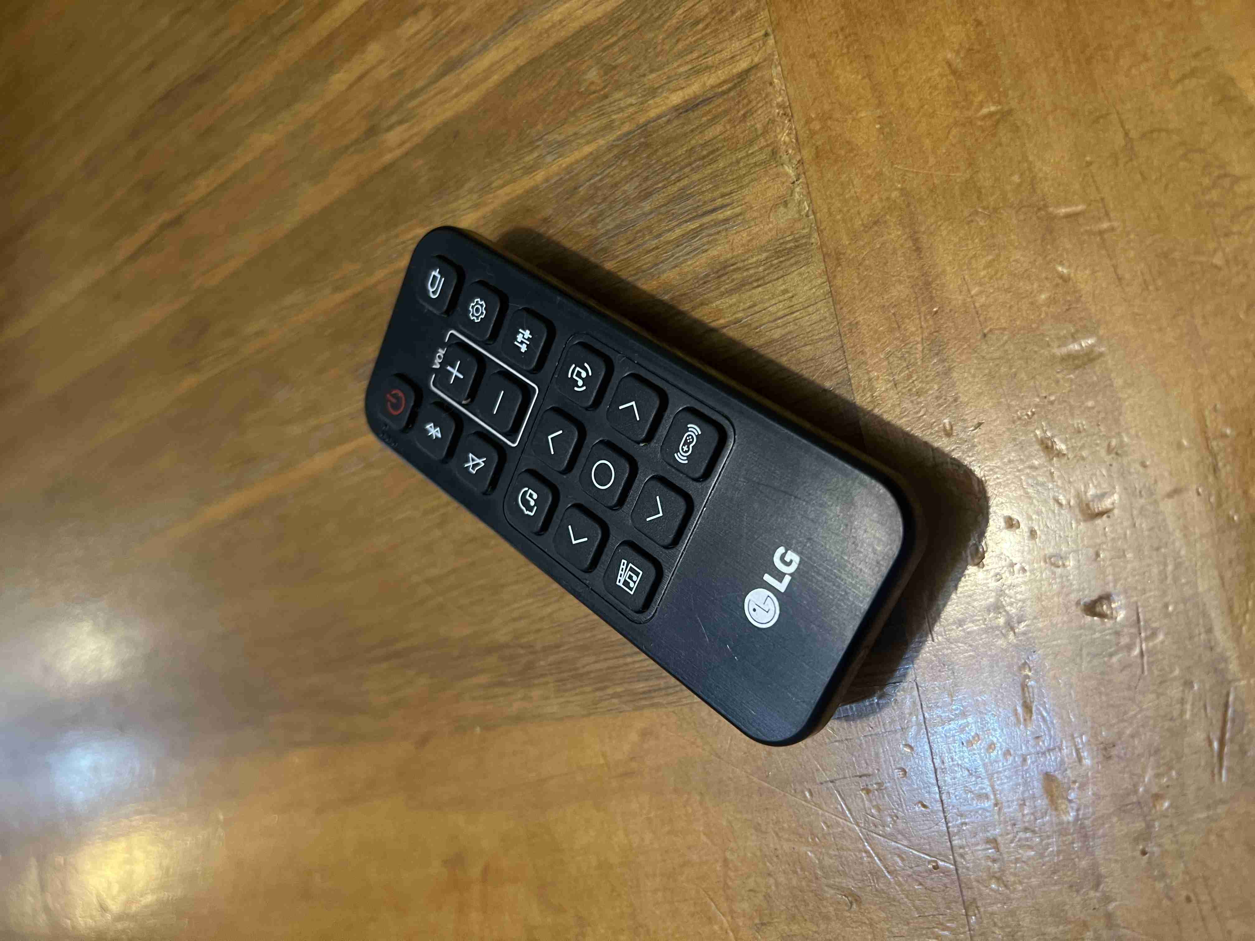 Barra de sonido LG negra - miniatura 3