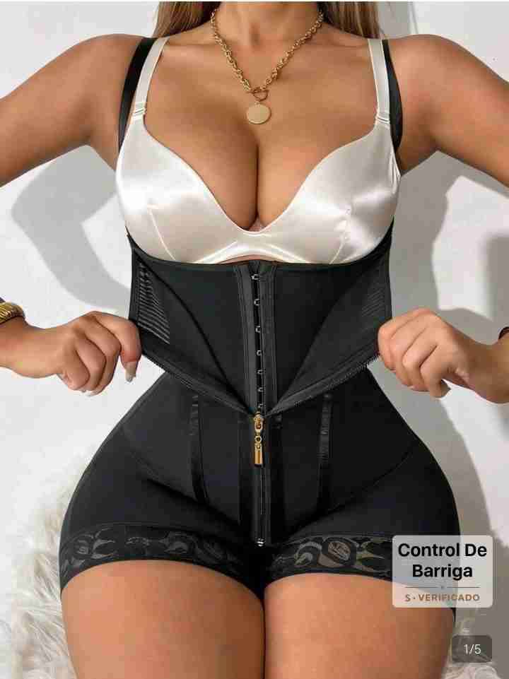 Body modelador negro con encaje y faja cafe - 6