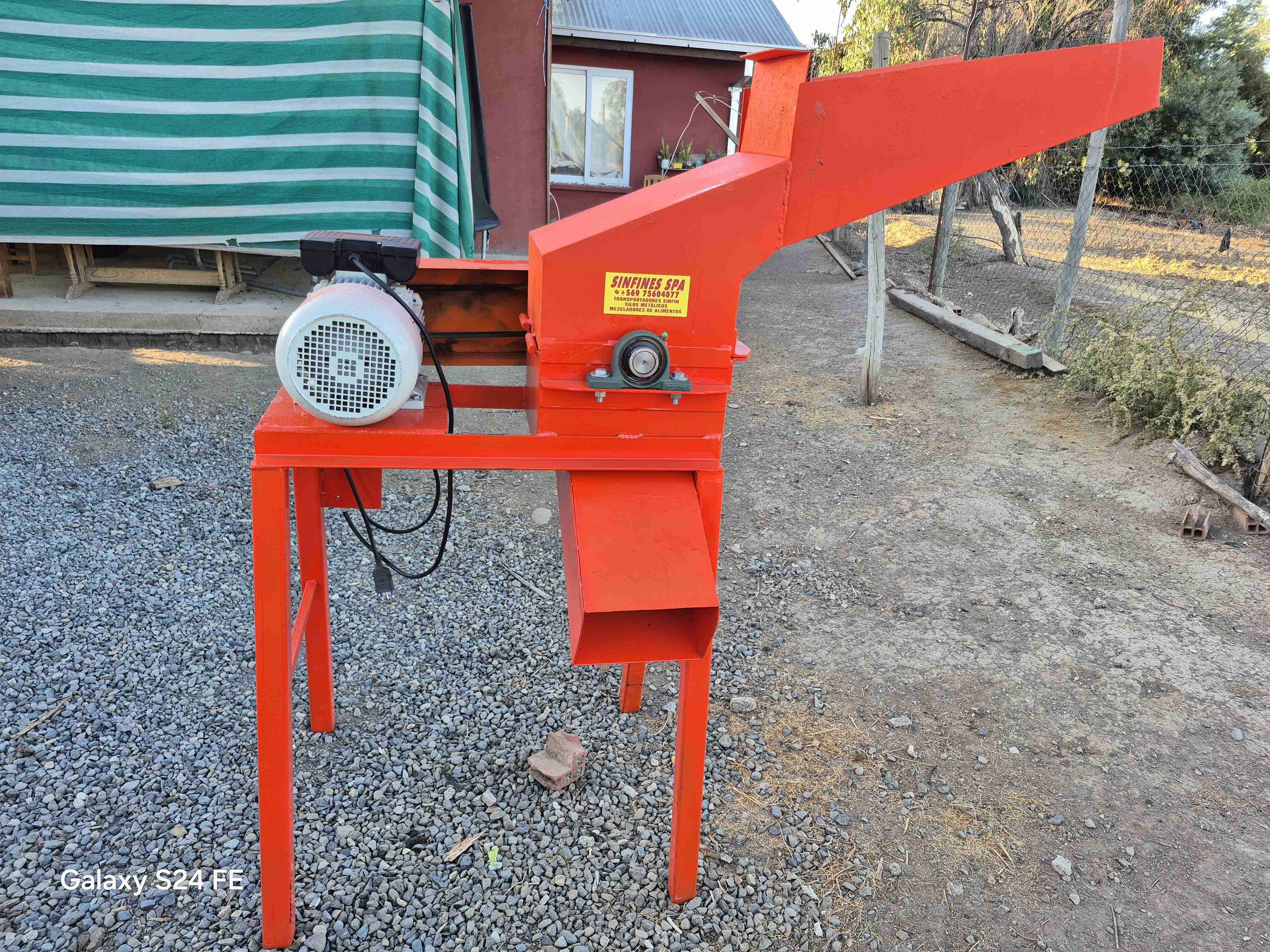 Chancador para gallinas ponedoras - 2