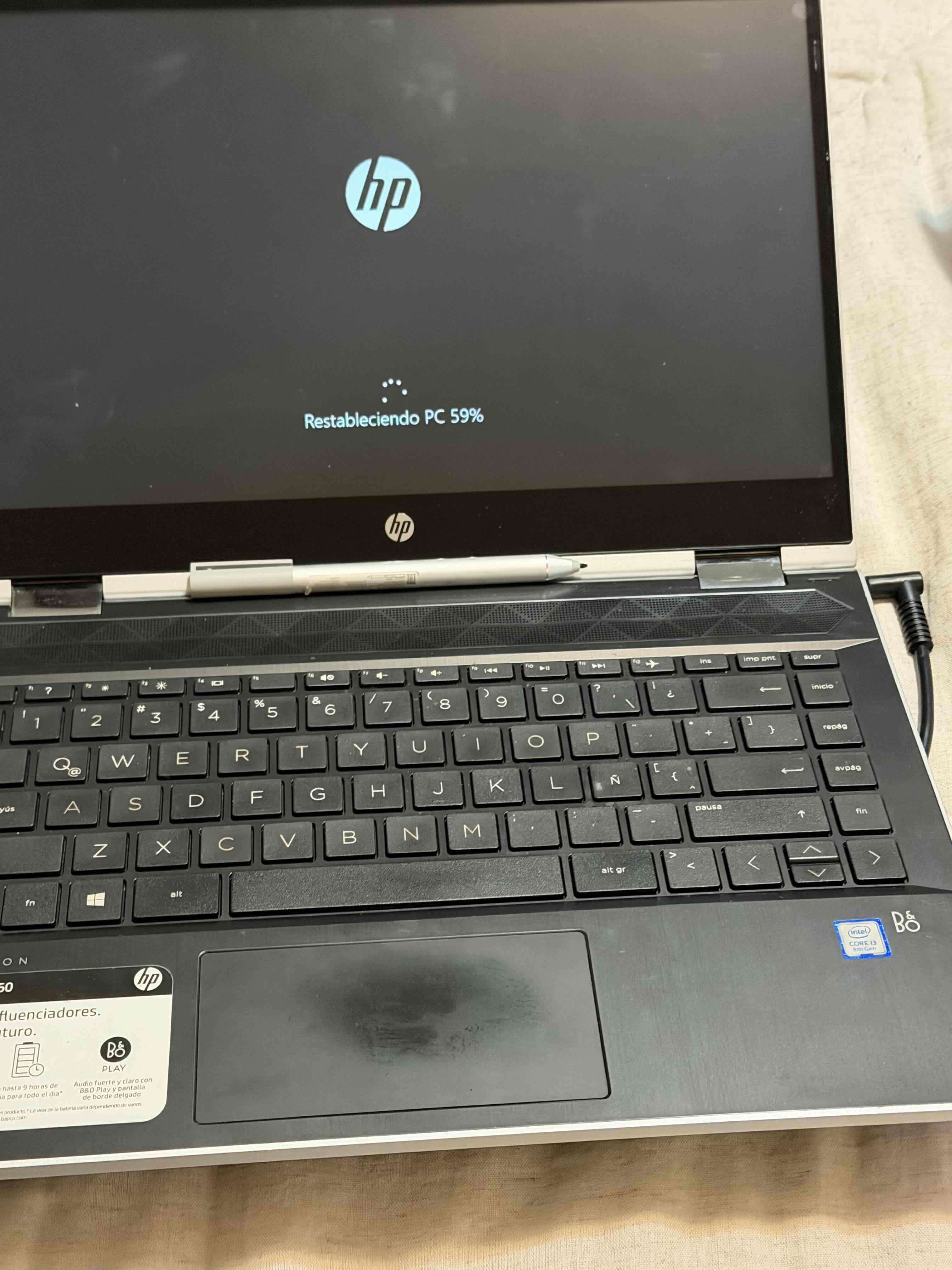 Laptop HP Pavilion x360 - miniatura 3