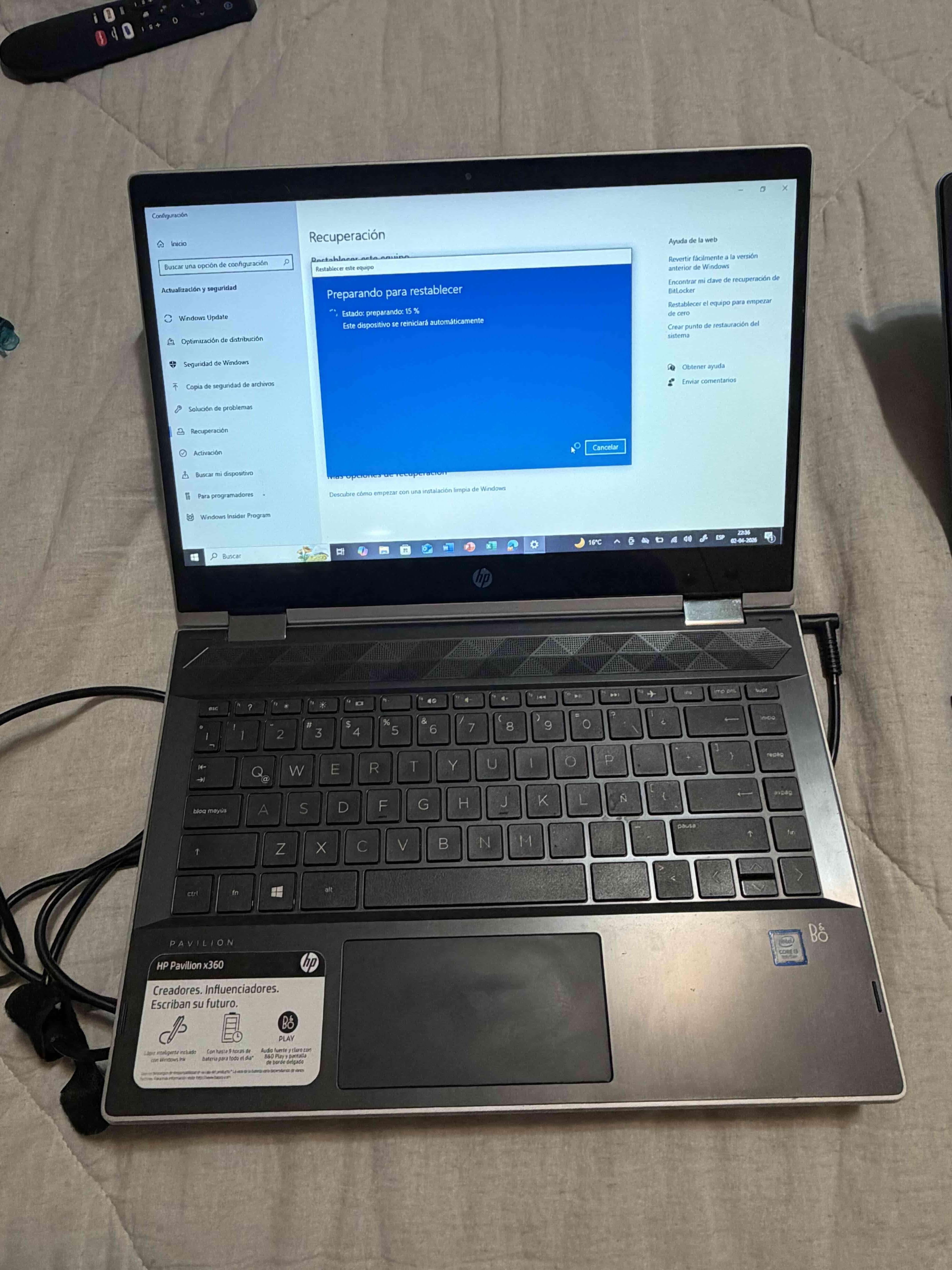 Laptop HP Pavilion x360 - miniatura 4