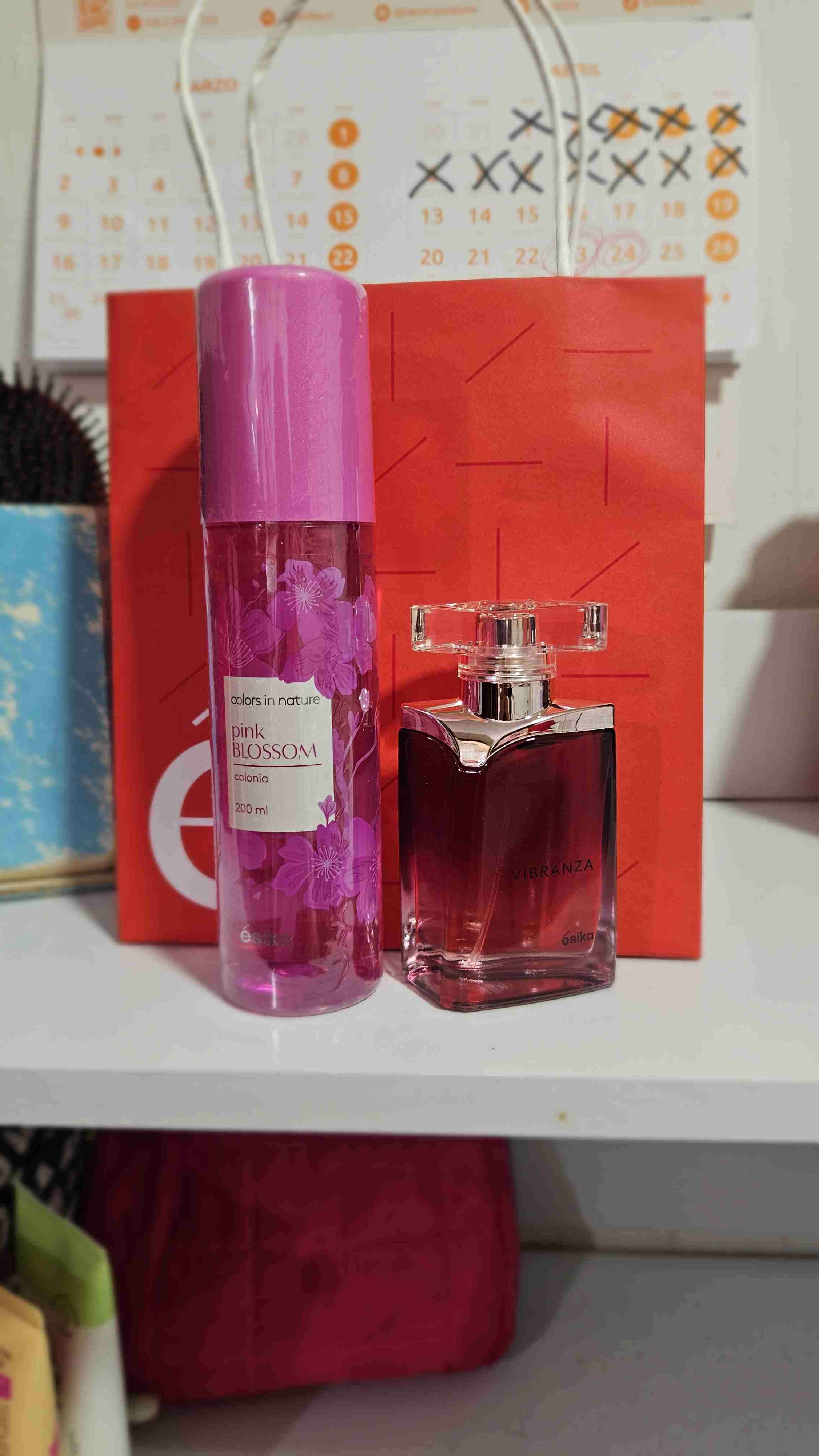 Set de colonias Ésika