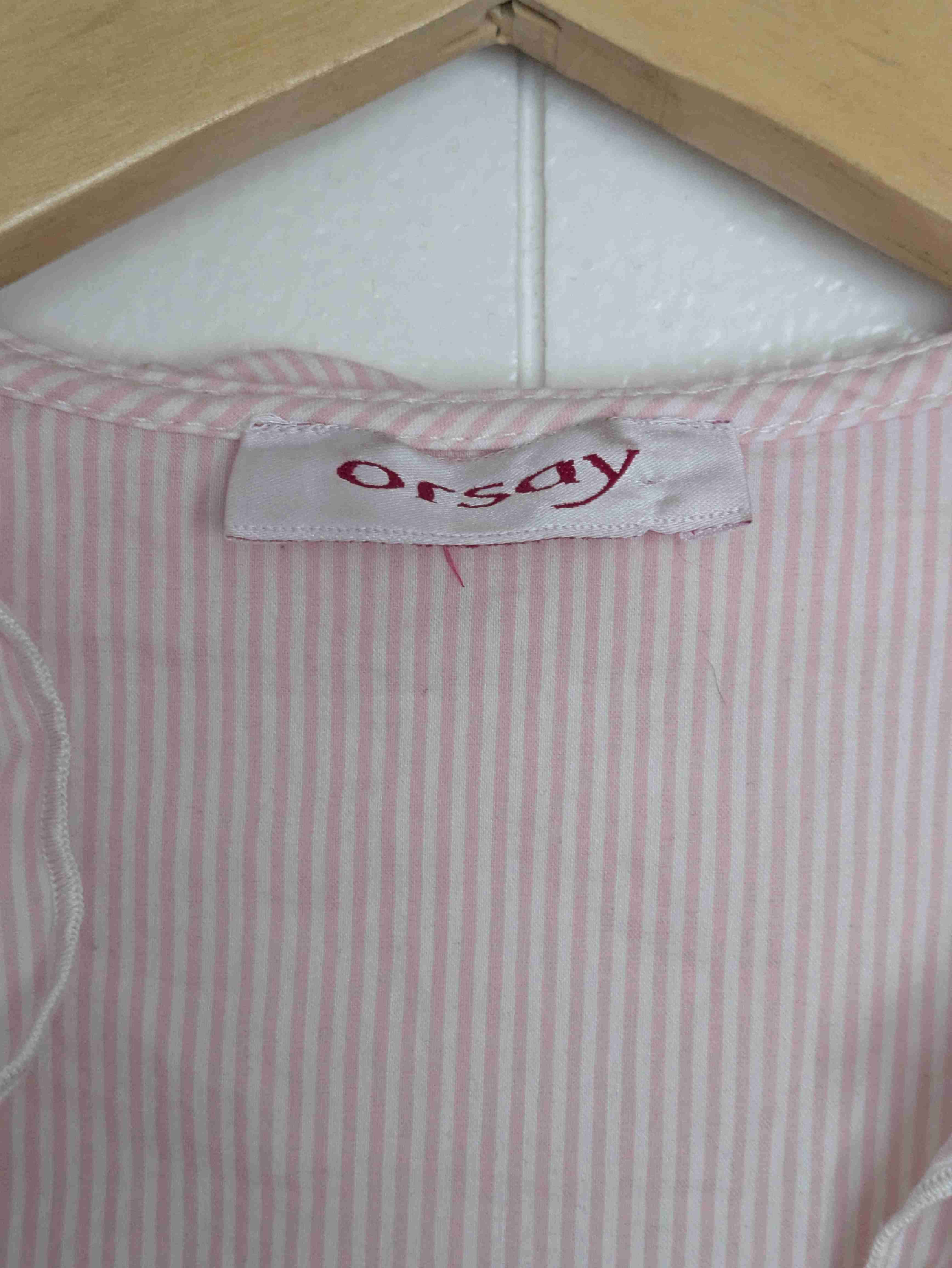 Blusa rayada rosa con volantes - 2