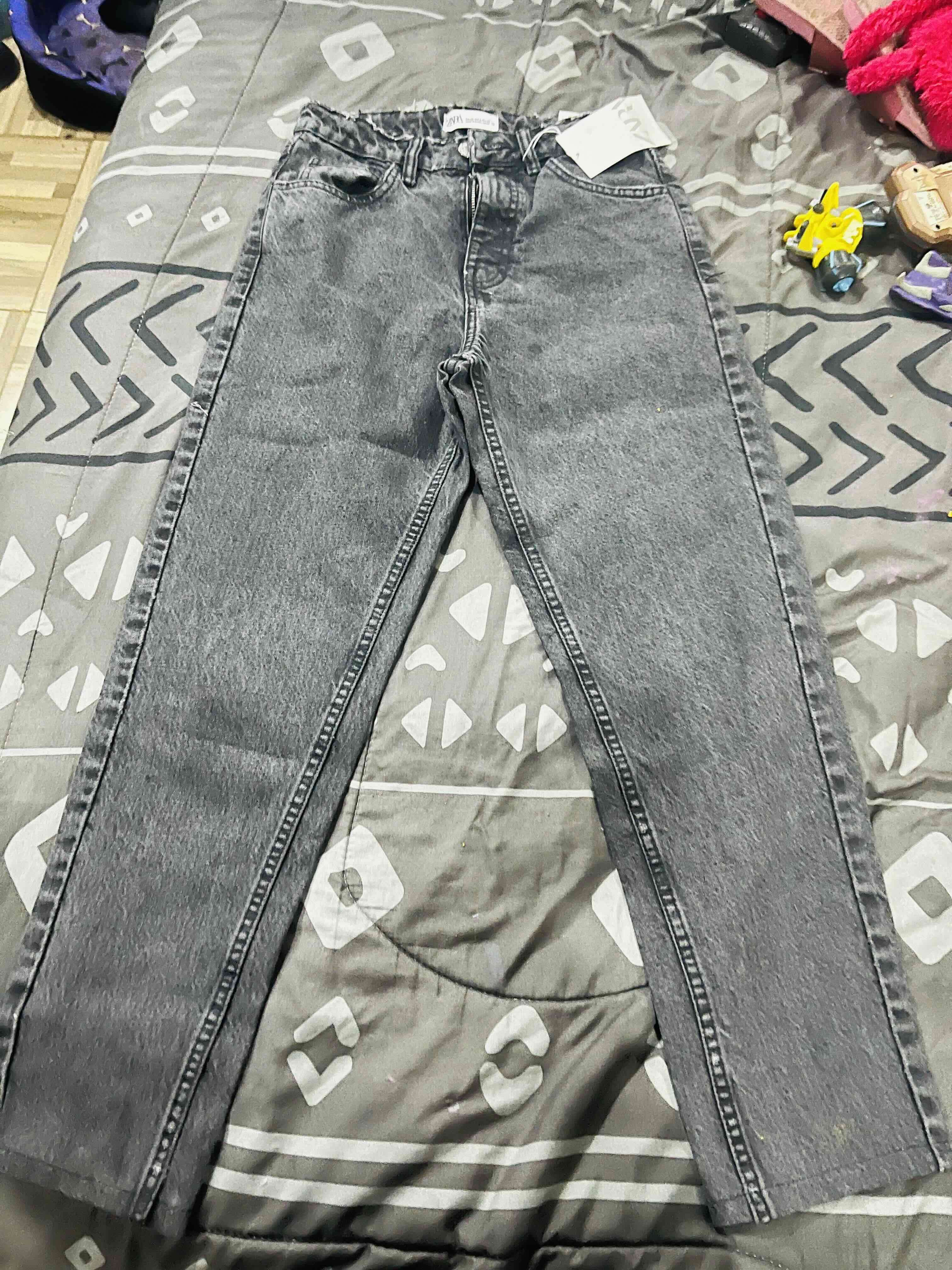 Jeans grises clásicos - 1