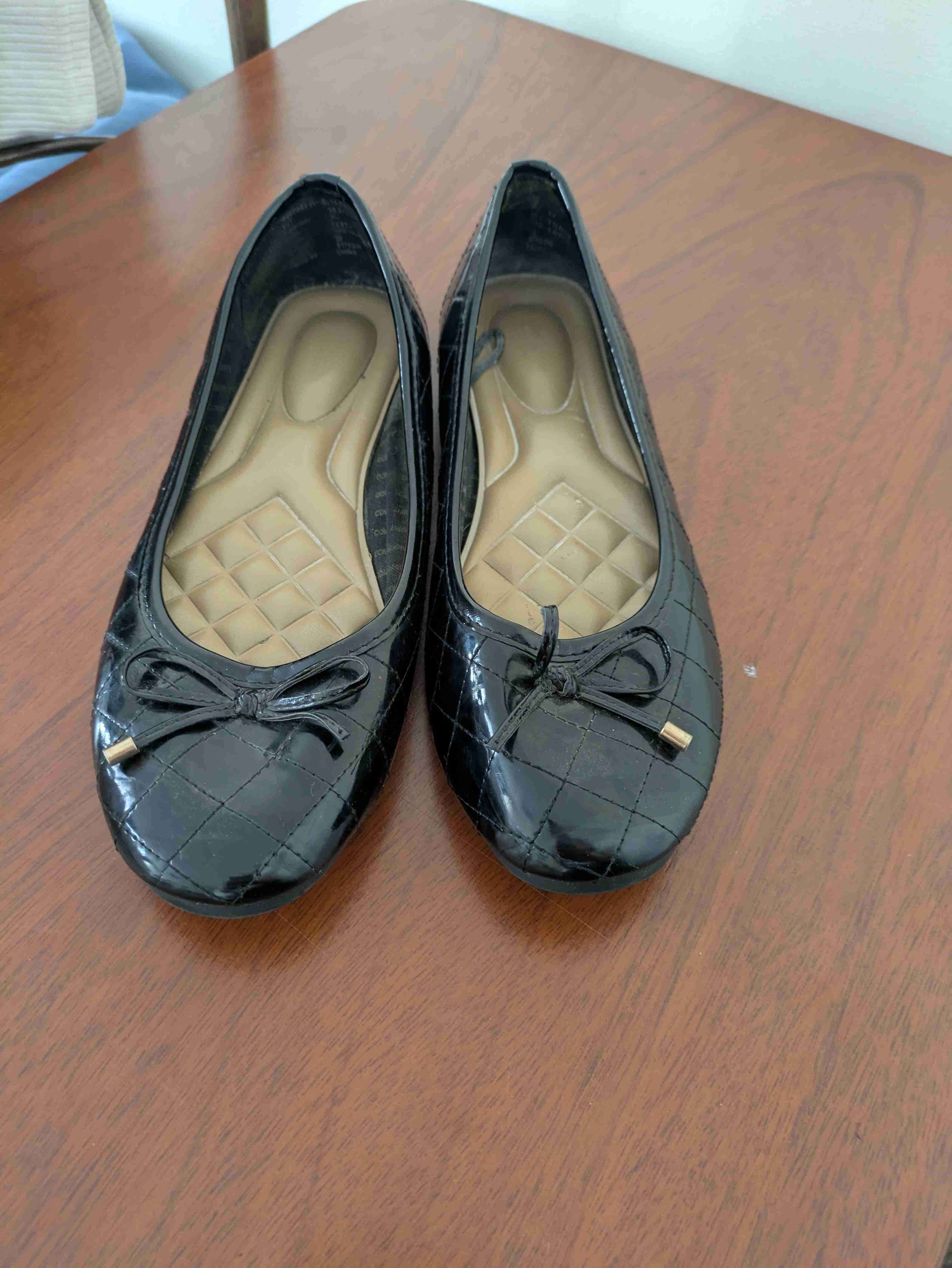 Zapatos planos negros con moño - 1