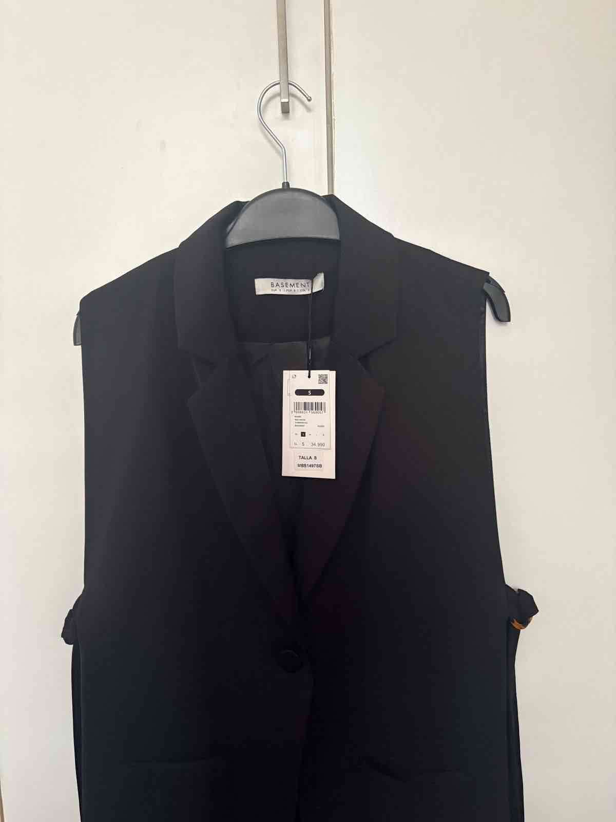 Blazer sin mangas negro - 1