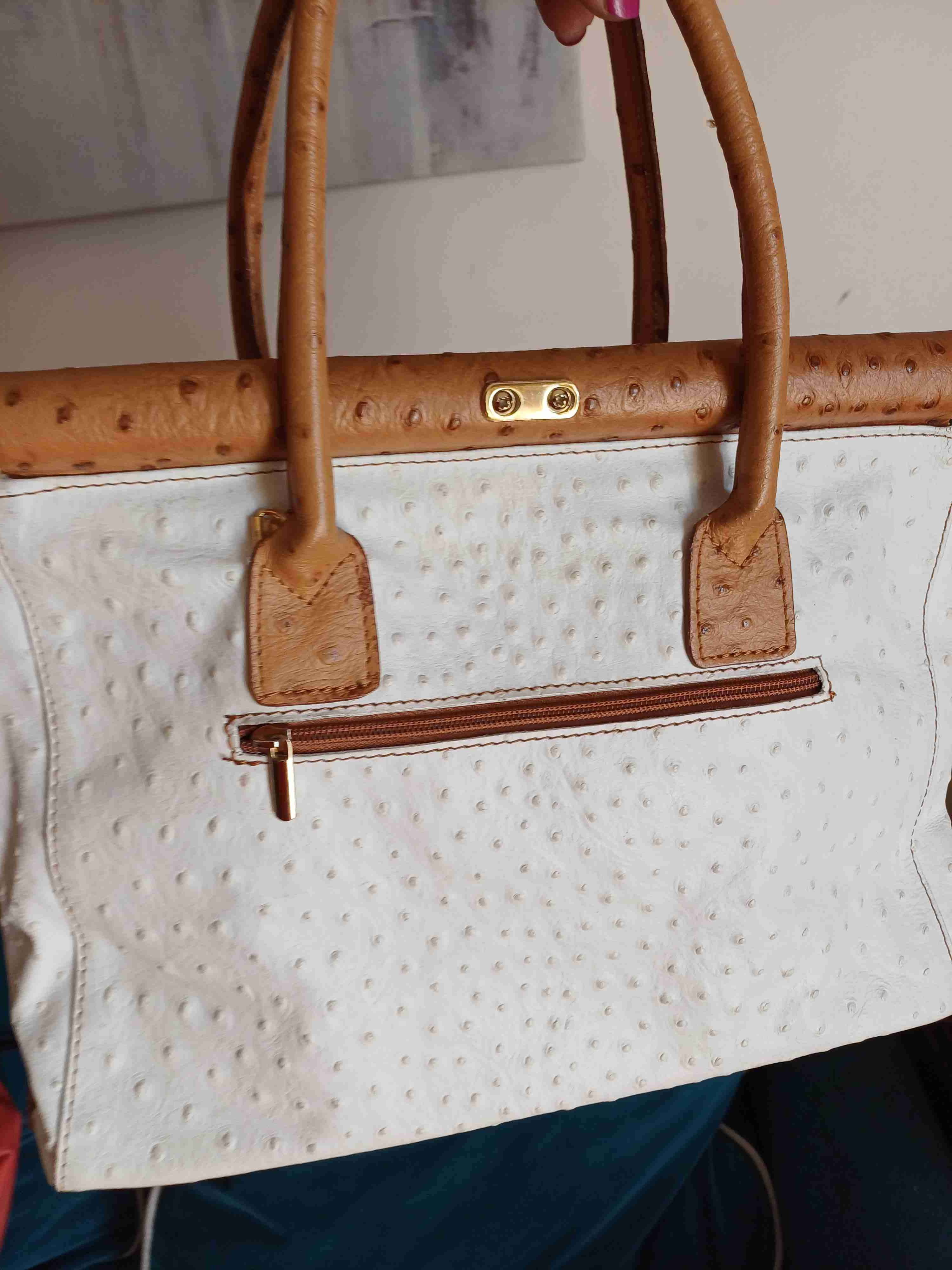 Bolso beige Guess con flores - 2