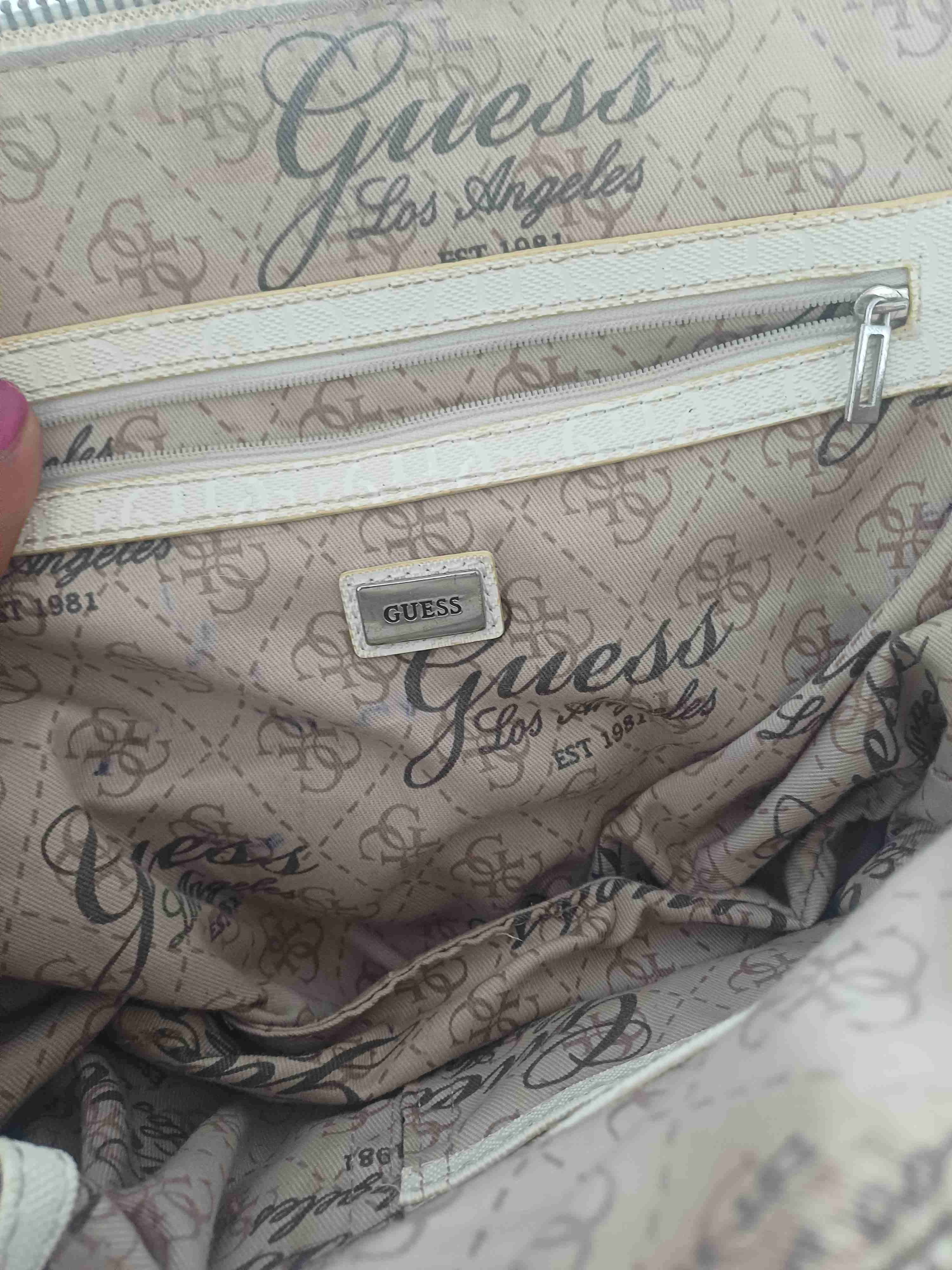 Bolso beige Guess con flores - 6