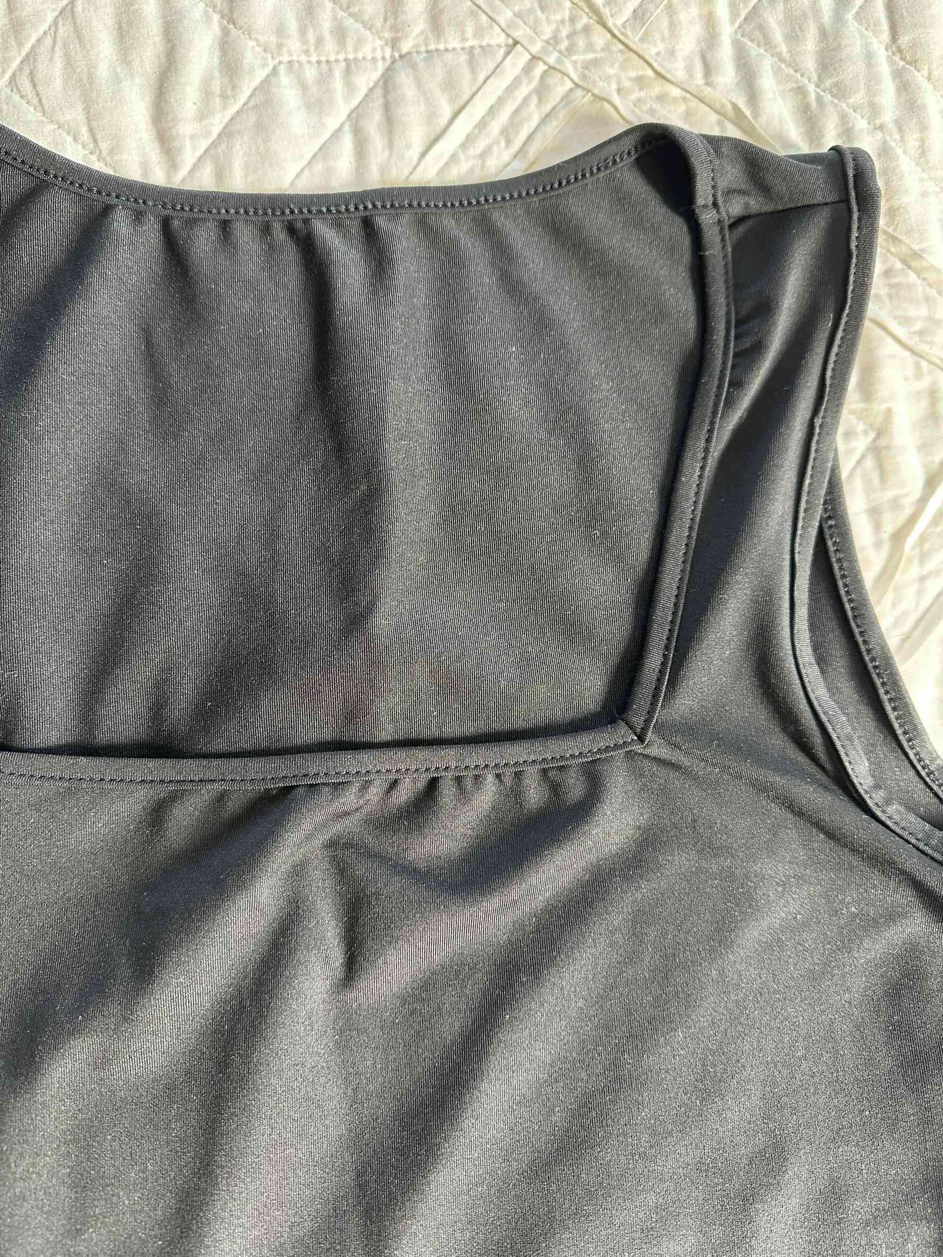 Crop top negro - miniatura 2