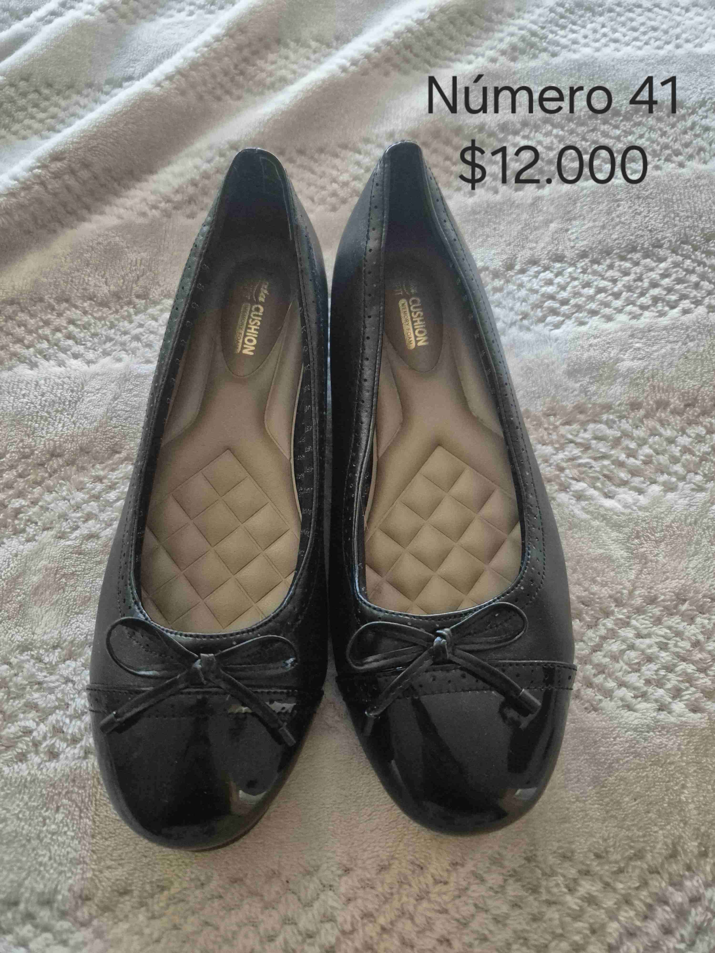 Mocasines y chinitas negras 38 y 41 - miniatura 3