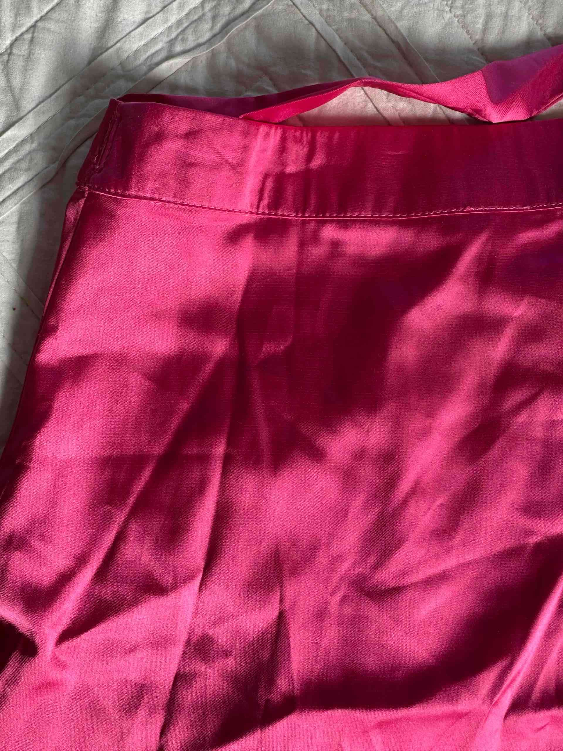 Falda corta fucsia - miniatura 2