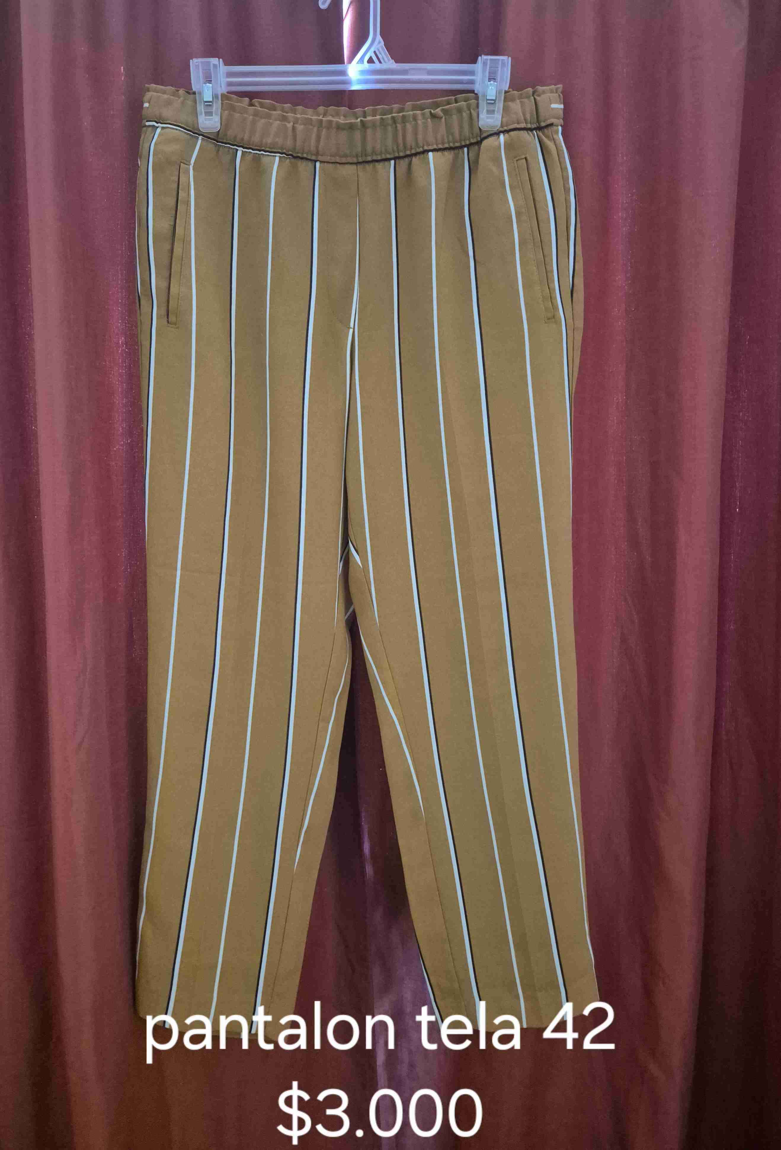 Pantalón a rayas talla 42