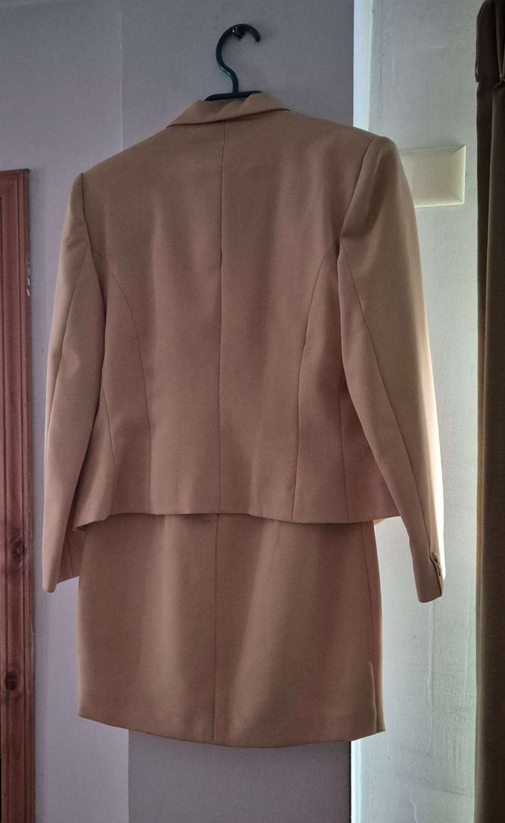 Conjunto beige Amarillo suave - miniatura 4