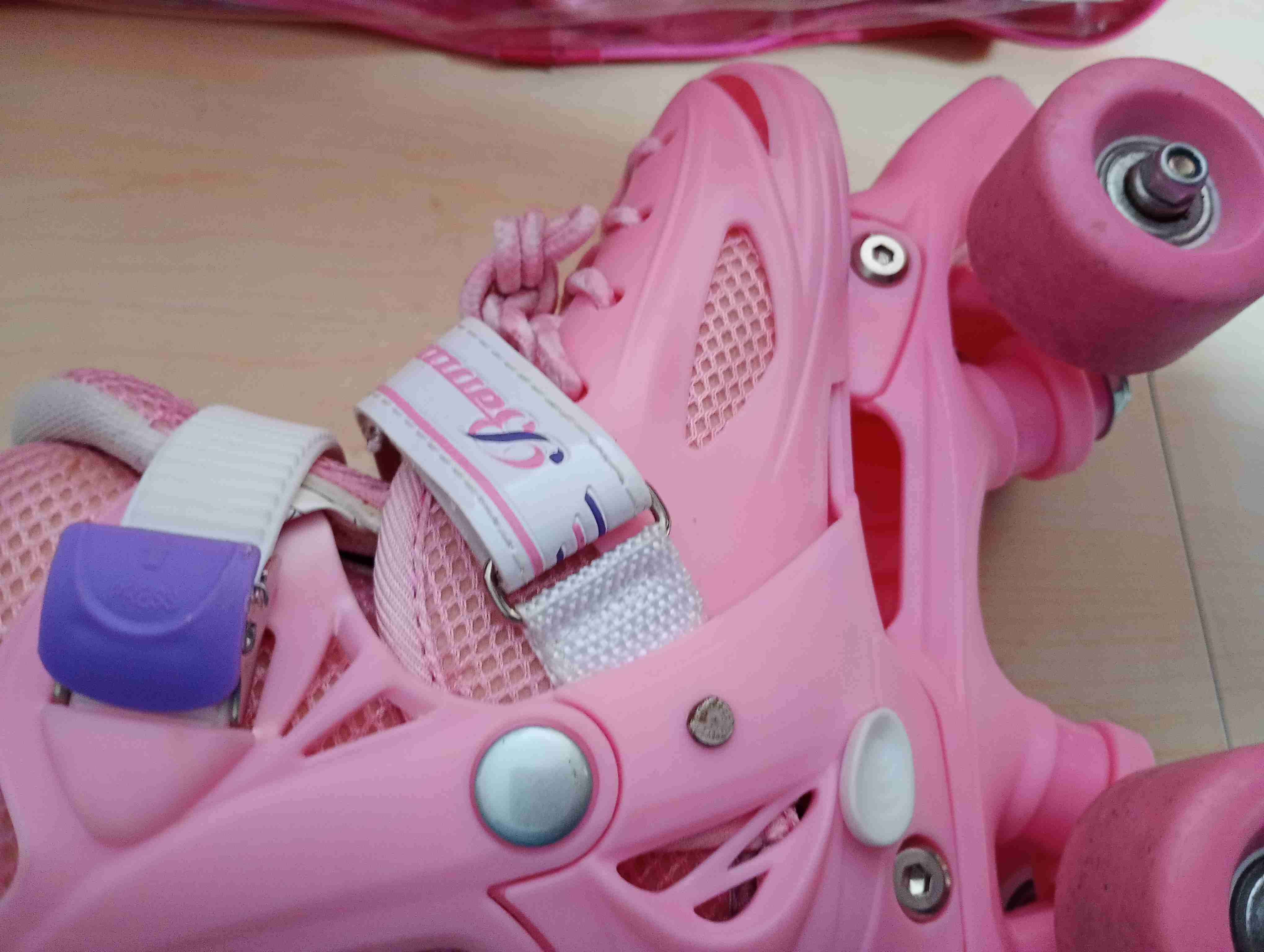 Patines rosas para niña - miniatura 2