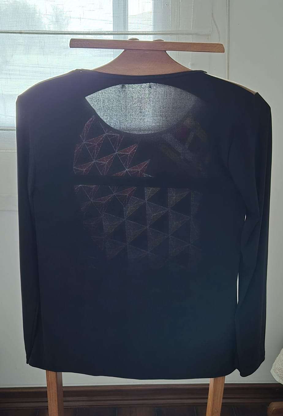 Polera estampada geométrica - miniatura 2