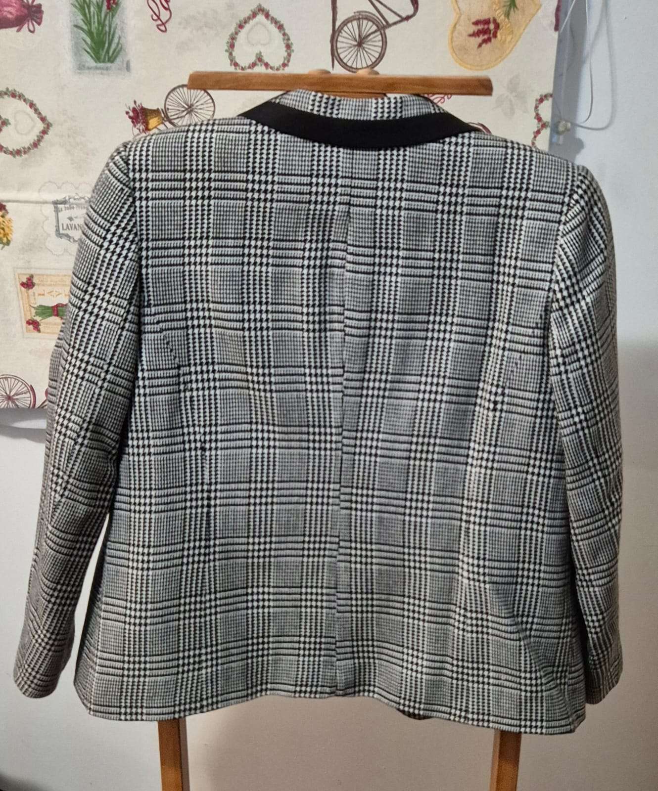 Blazer a cuadros en blanco y negro - miniatura 2