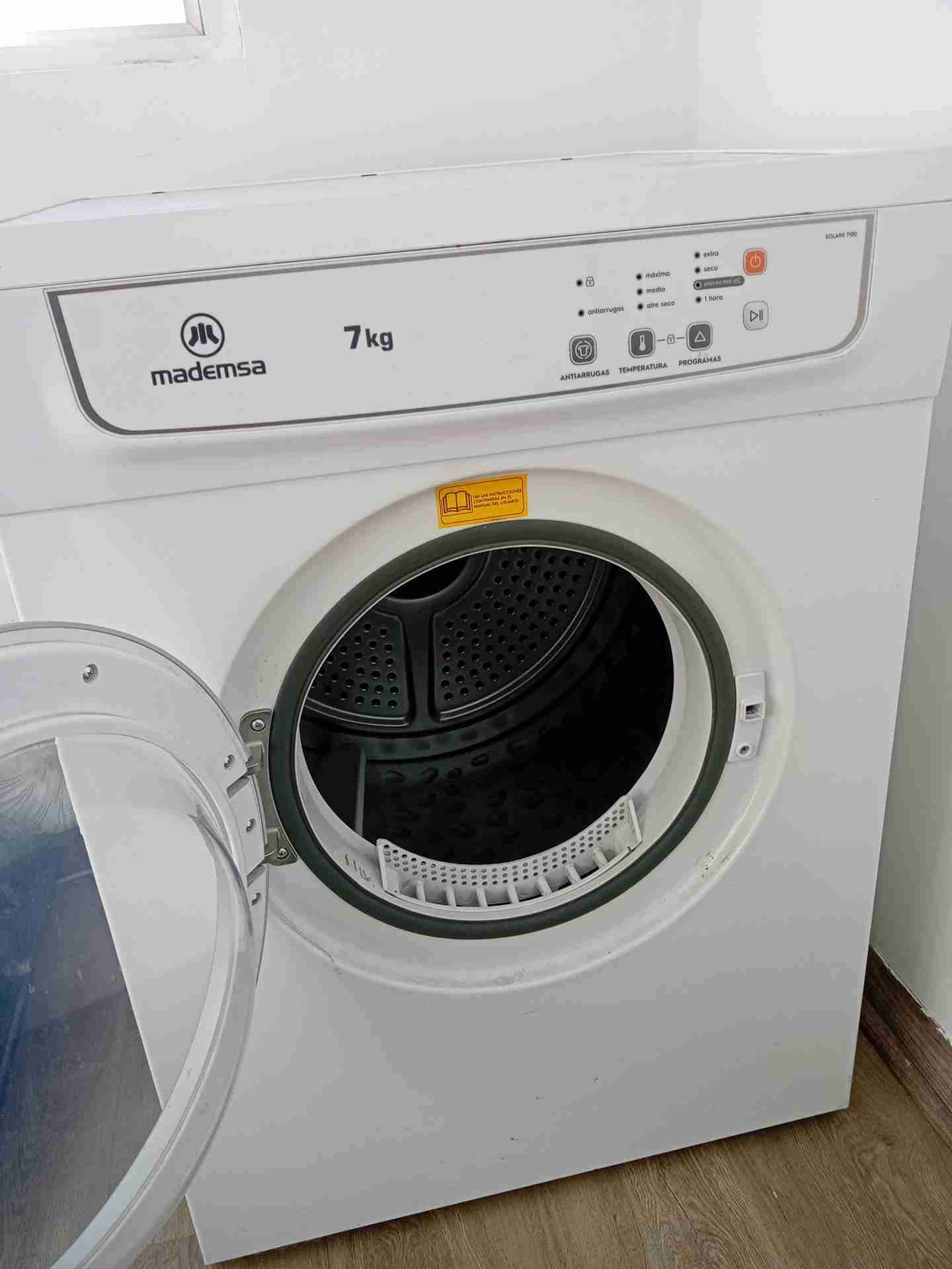 Secadora Mademsa 7kg blanca - miniatura 2