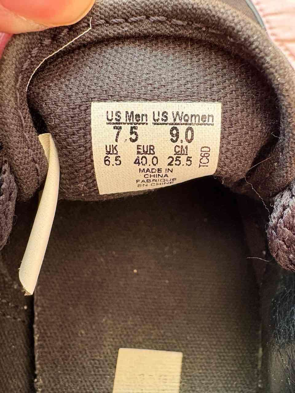 Zapatillas Vans negras estilo casual - miniatura 2